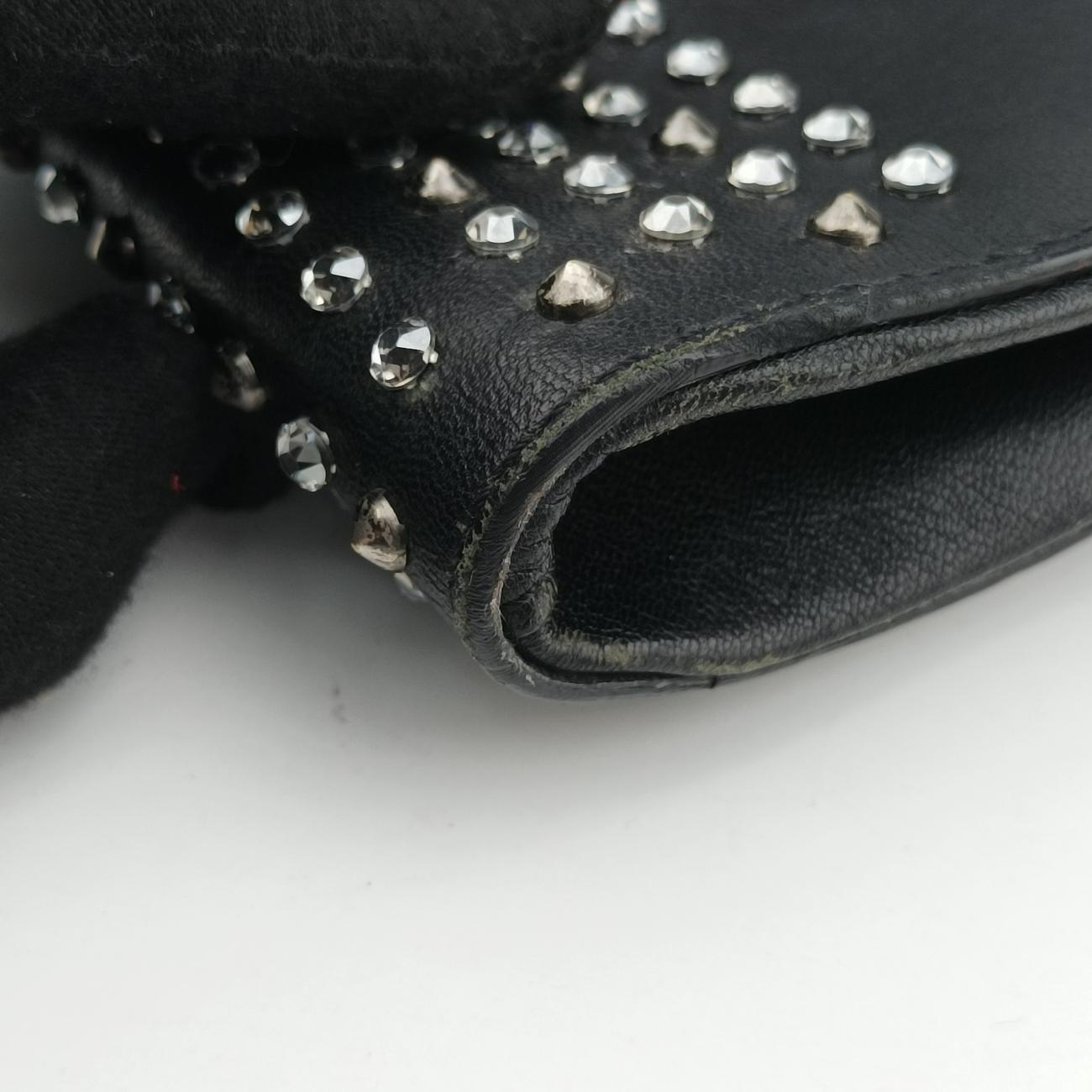 Secondhand VERSACE Studded Palazzo medusa Black Leather  shoulderbag | stylenewstar