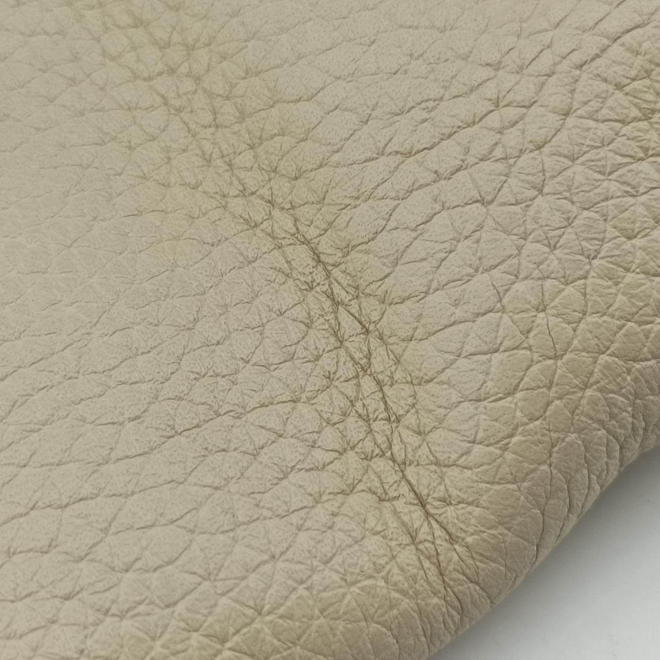 Pre-owned Valentino Rockstud White Leather  shoulderbag | stylenewstar