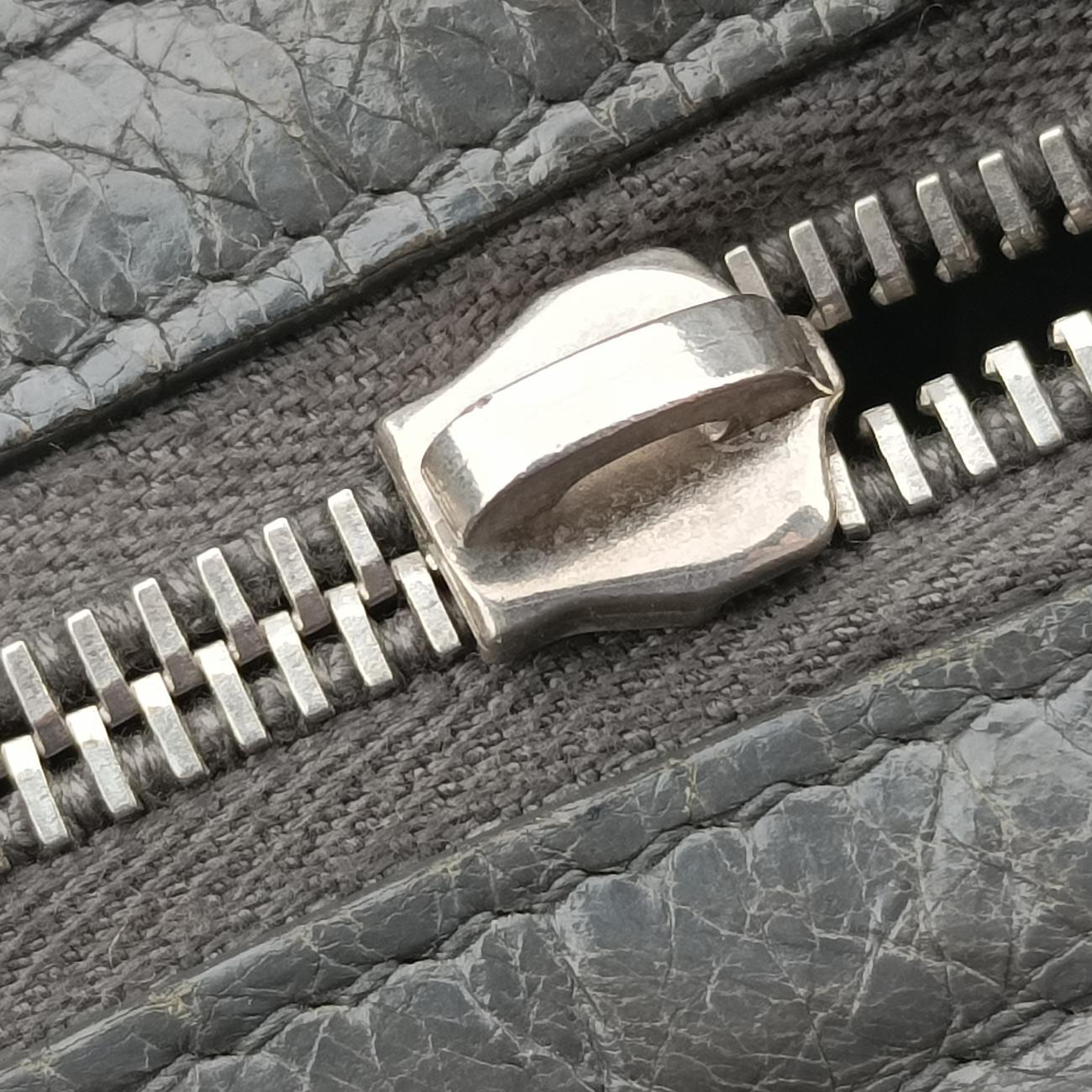 Vintage Balenciaga Giant City Grey lambskin  shoulderbag | stylenewstar