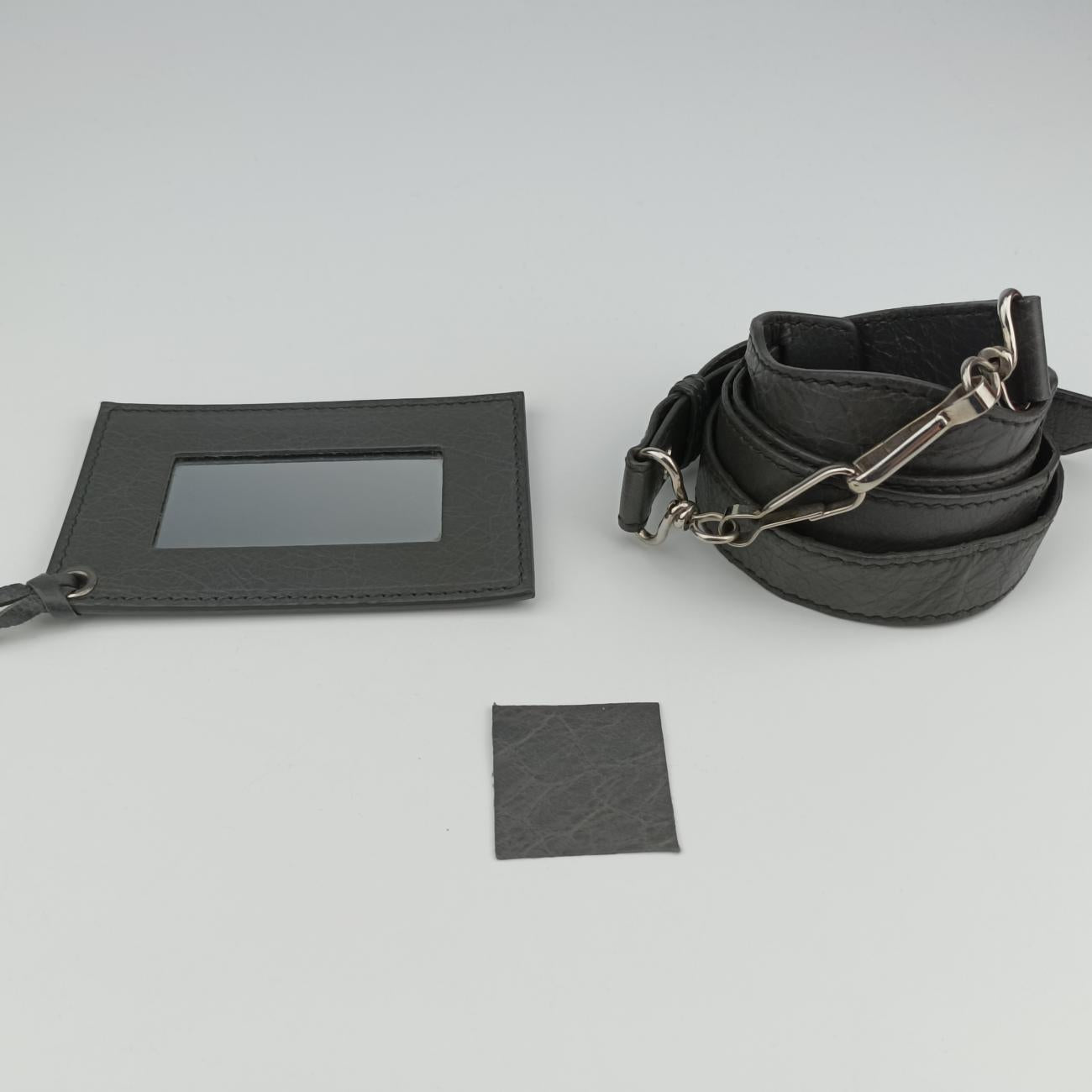 Vintage Balenciaga Giant City Grey lambskin  shoulderbag | stylenewstar