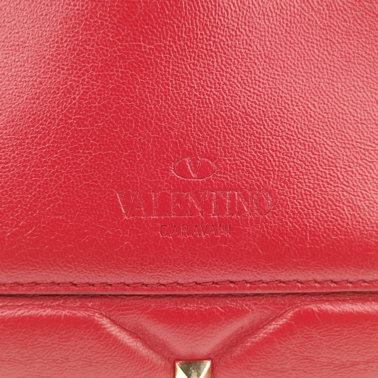 Secondhand Valentino CANDYSTUD Red Leather  shoulderbag | stylenewstar