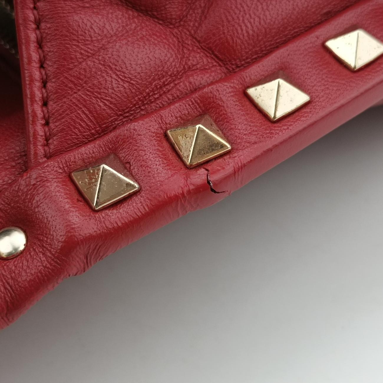 Secondhand Valentino CANDYSTUD Red Leather  shoulderbag | stylenewstar