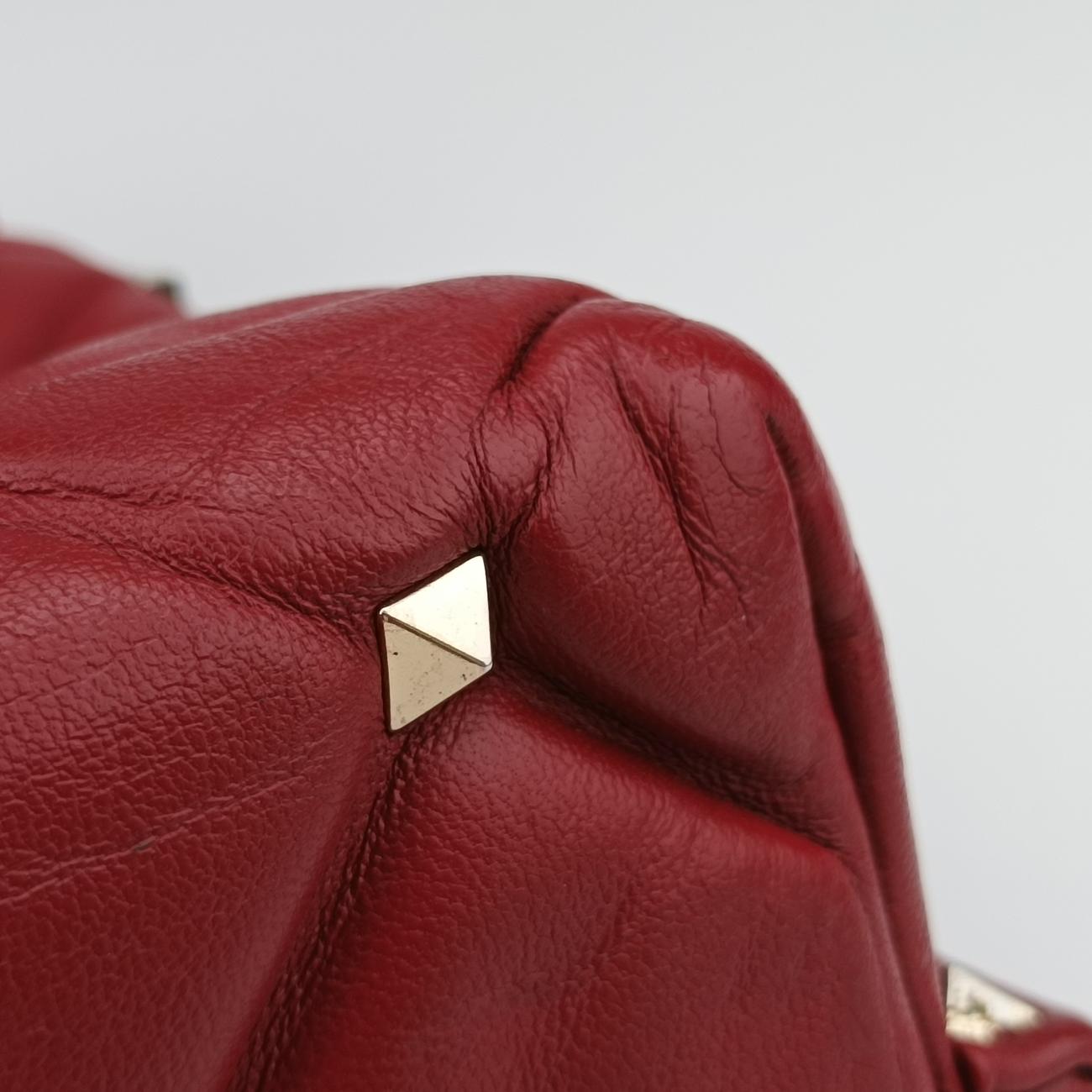 Secondhand Valentino CANDYSTUD Red Leather  shoulderbag | stylenewstar