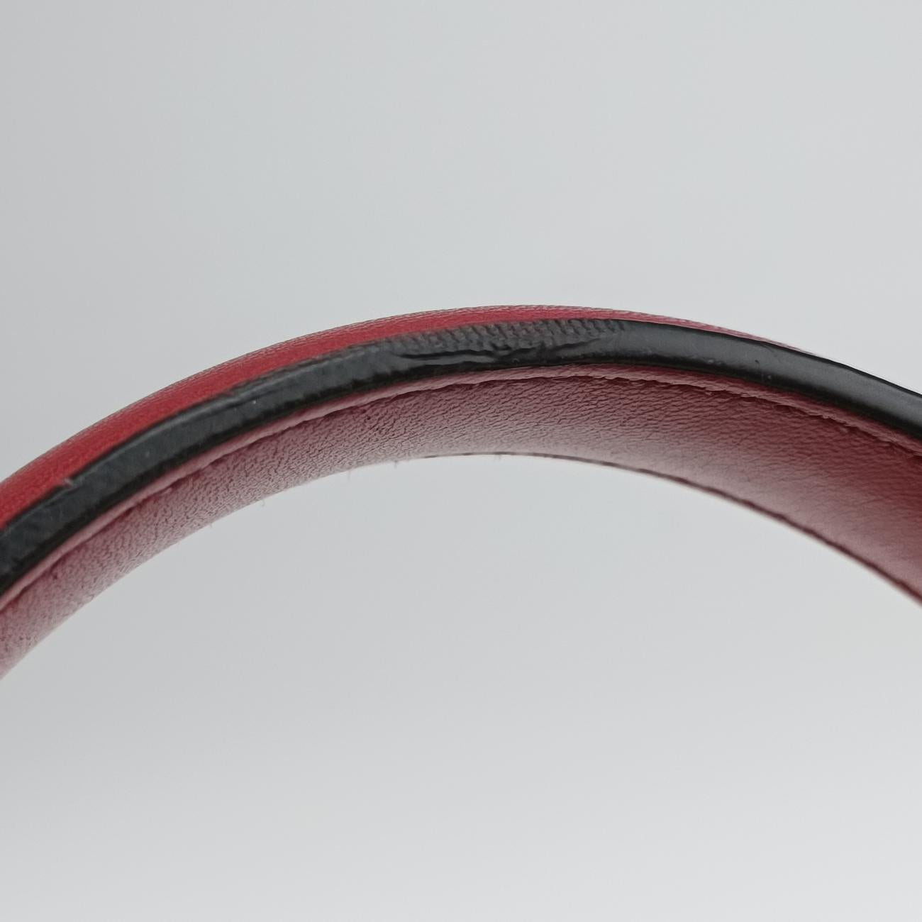 Secondhand Valentino CANDYSTUD Red Leather  shoulderbag | stylenewstar