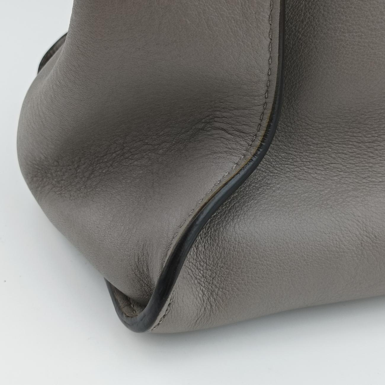 Pre-owned Fendi PEEKABOO Large Grey Leather 8BN210 shoulderbag | stylenewstar