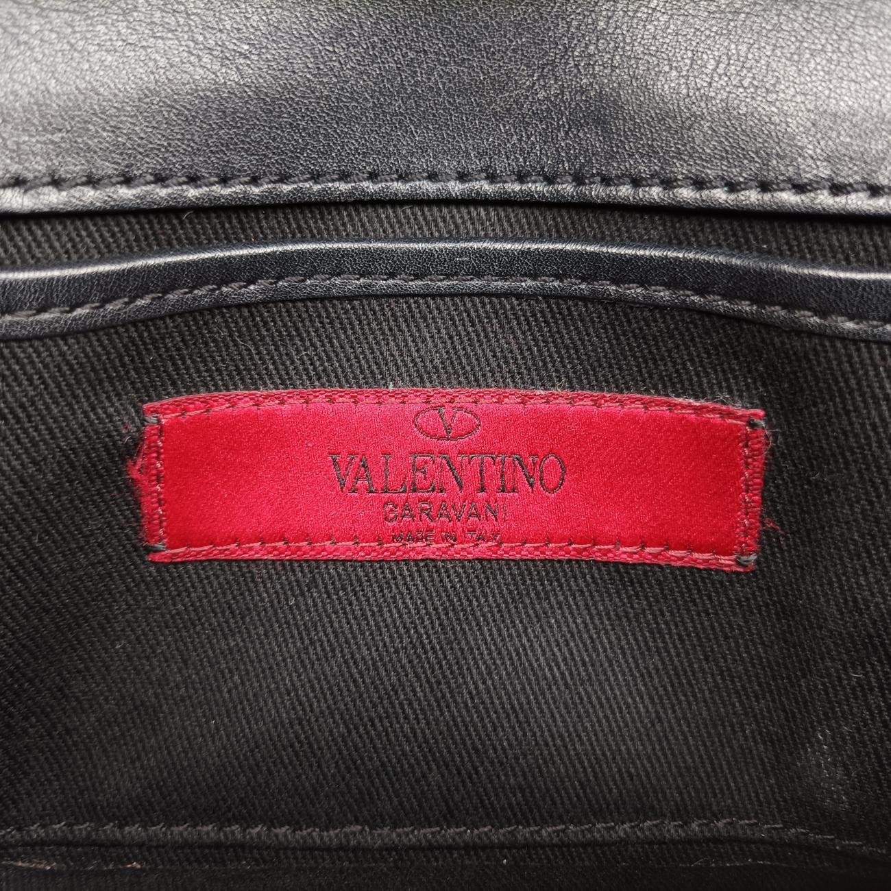 Pre-owned Valentino Rockstud Black Leather  shoulderbag | stylenewstar