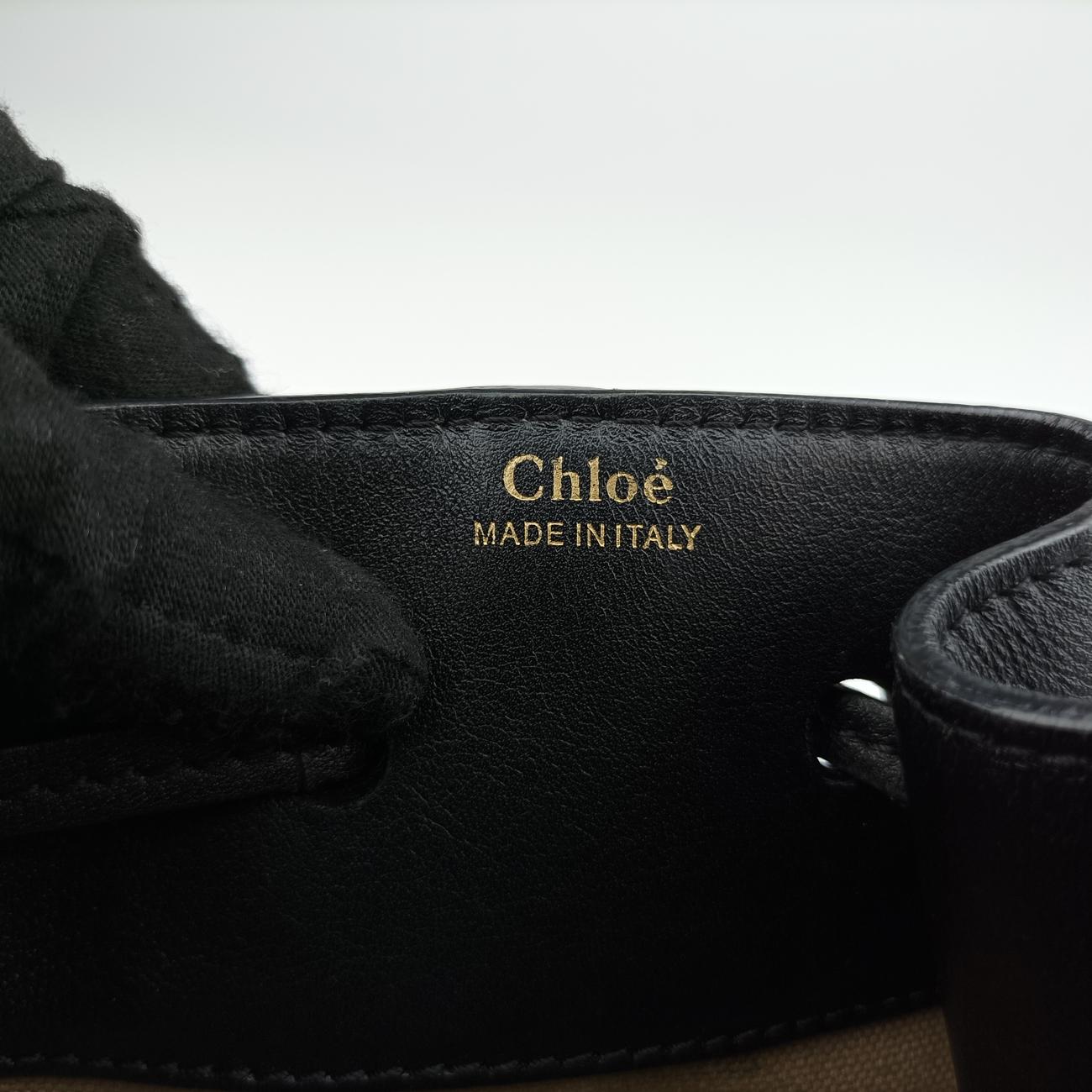 Pre-owned Chloe Gala Bucket Black Leather  shoulderbag | stylenewstar