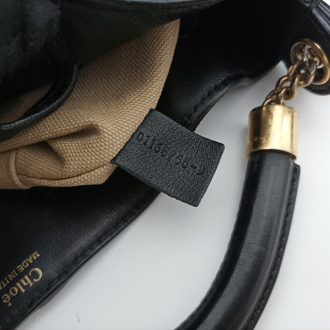 Pre-owned Chloe Gala Bucket Black Leather  shoulderbag | stylenewstar