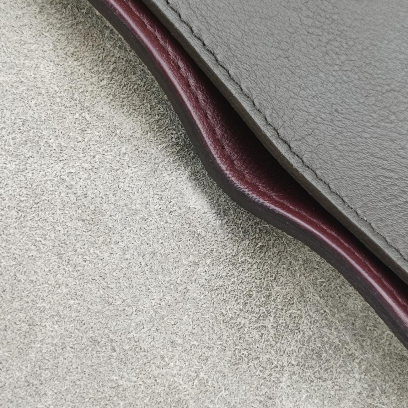 Secondhand Celine Trapèze Wine red x gray x dark gray Leather x suede  shoulderbag | stylenewstar