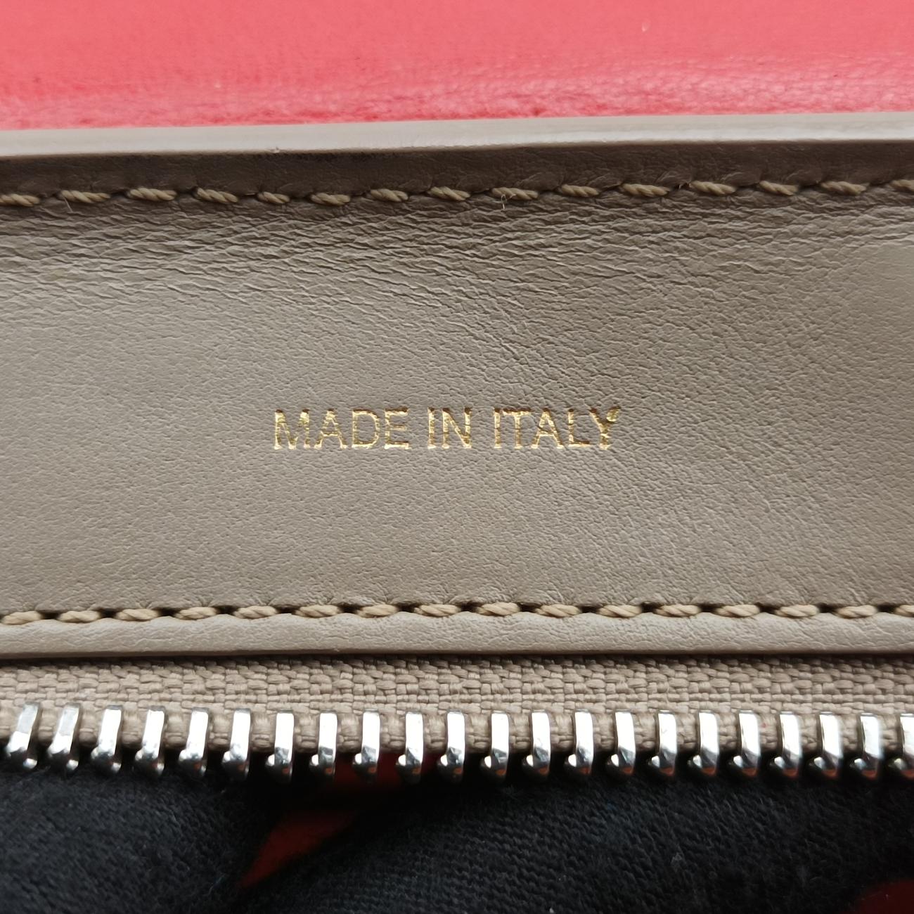 Pre-owned Celine Trapèze Beige × Black × Red Suede × leather  shoulderbag | stylenewstar