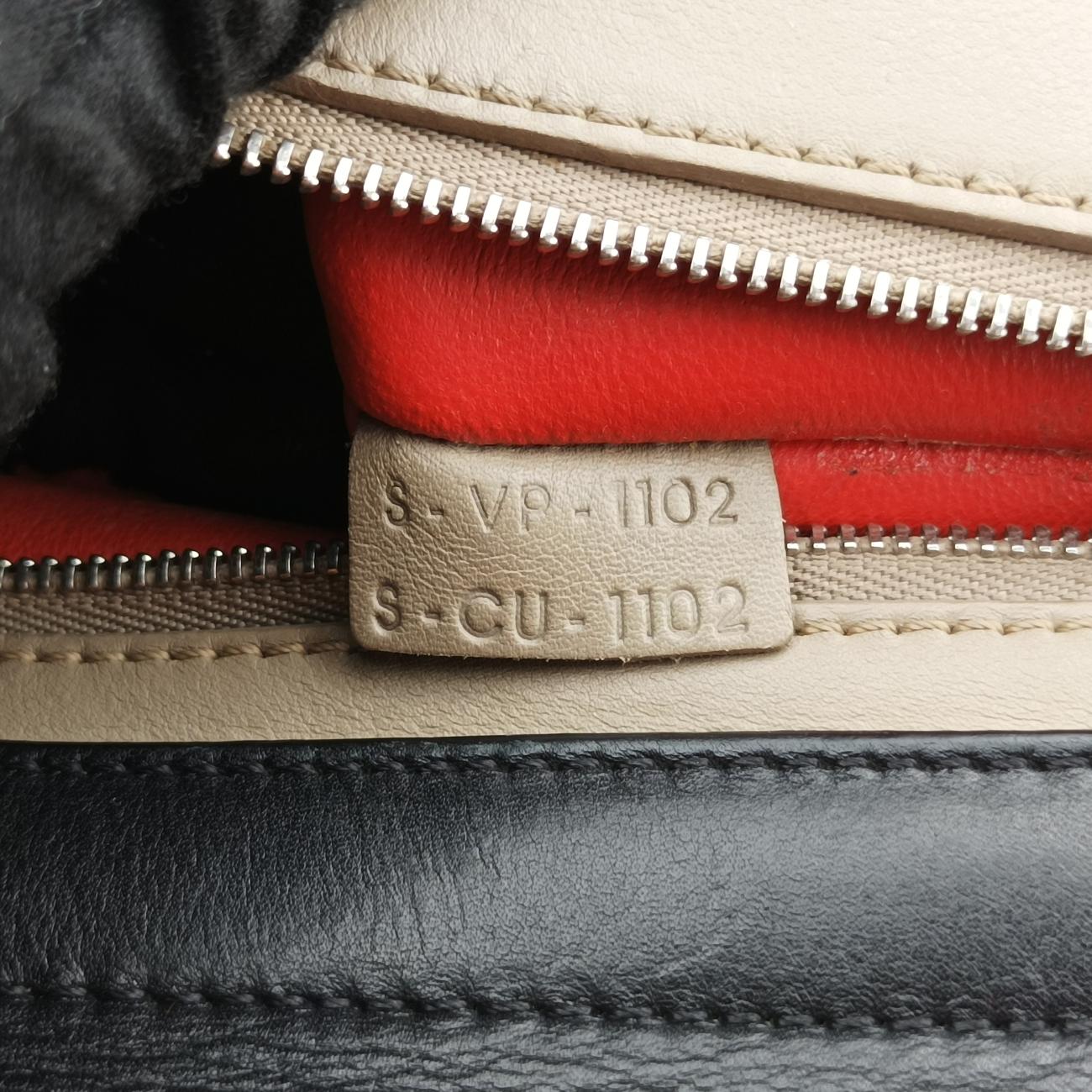 Pre-owned Celine Trapèze Beige × Black × Red Suede × leather  shoulderbag | stylenewstar