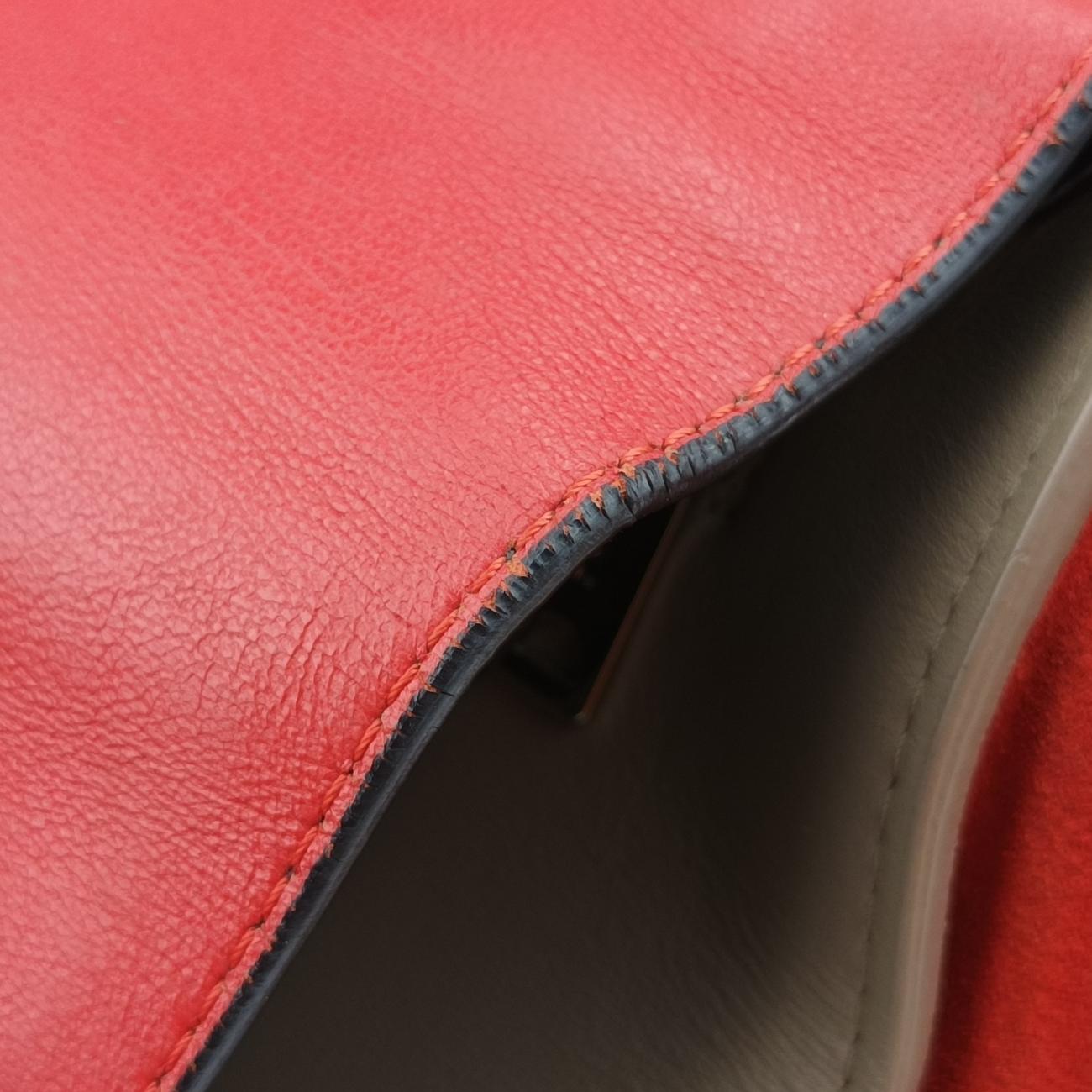 Pre-owned Celine Trapèze Beige × Black × Red Suede × leather  shoulderbag | stylenewstar