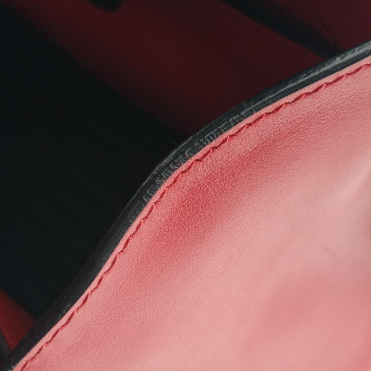 Pre-owned Prada Triangle Logo Red SAFFIANO Leather  shoulderbag | stylenewstar