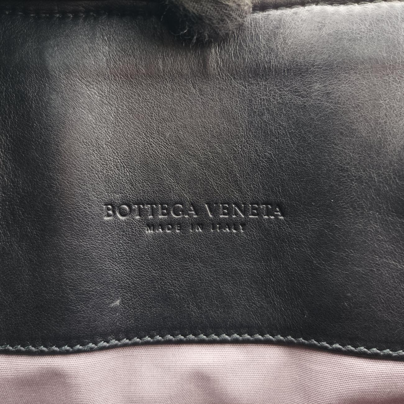 Pre-owned Bottega Veneta Intrecciato Black lambskin  handbag | stylenewstar