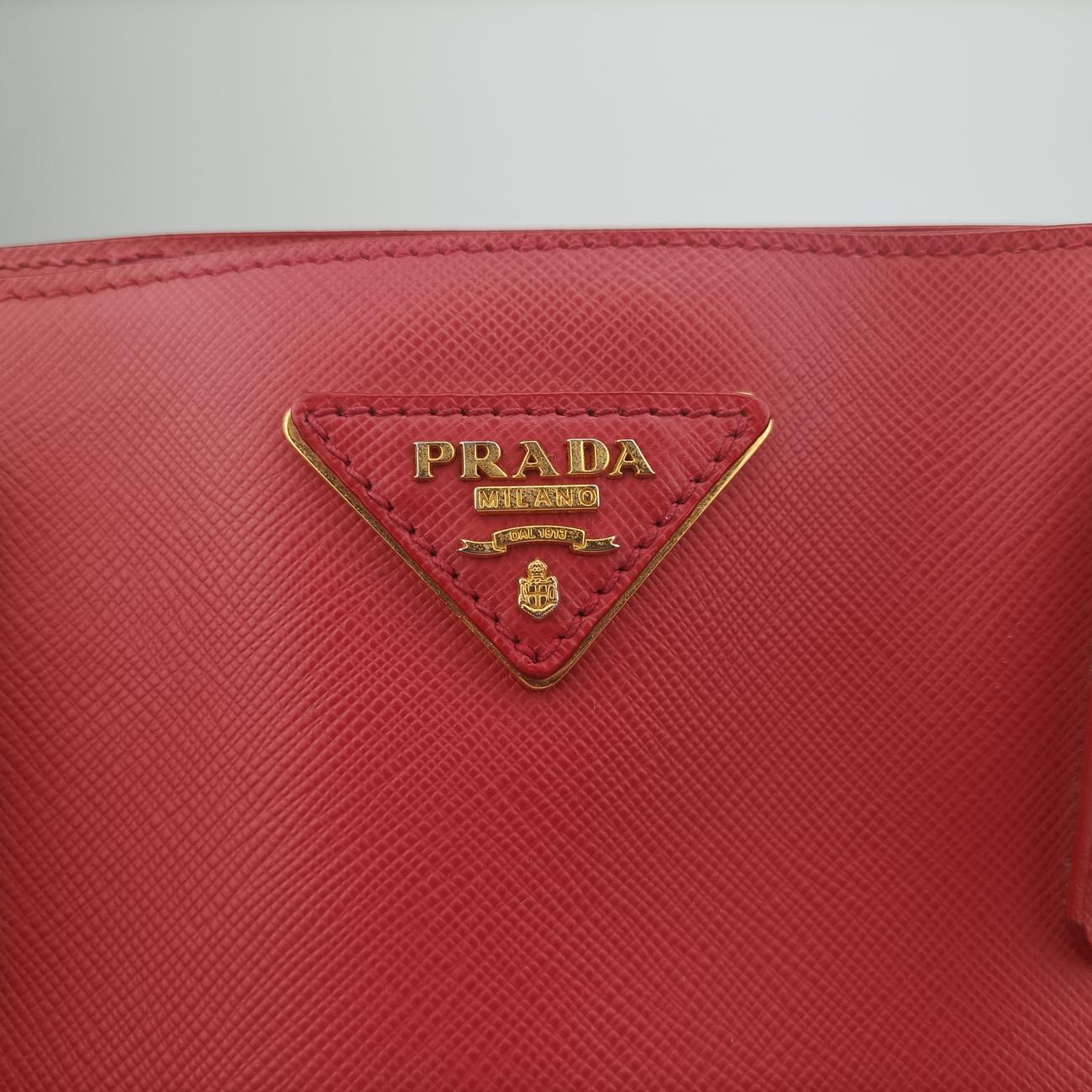 Pre-owned Prada Galleria Red SAFFIANO Leather BN1786 handbag | stylenewstar