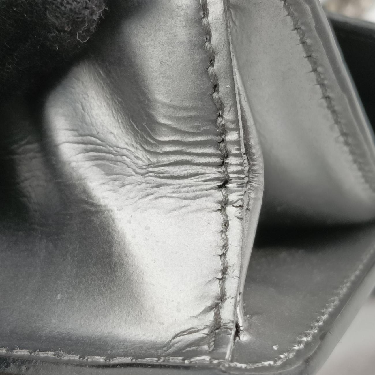 Secondhand Prada Logo Plaque Silver Leather  shoulderbag | stylenewstar