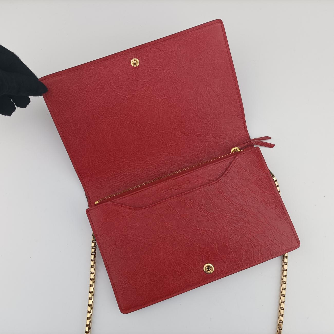 Secondhand Balenciaga Classic Metalic Red Lambskin  shoulderbag | stylenewstar