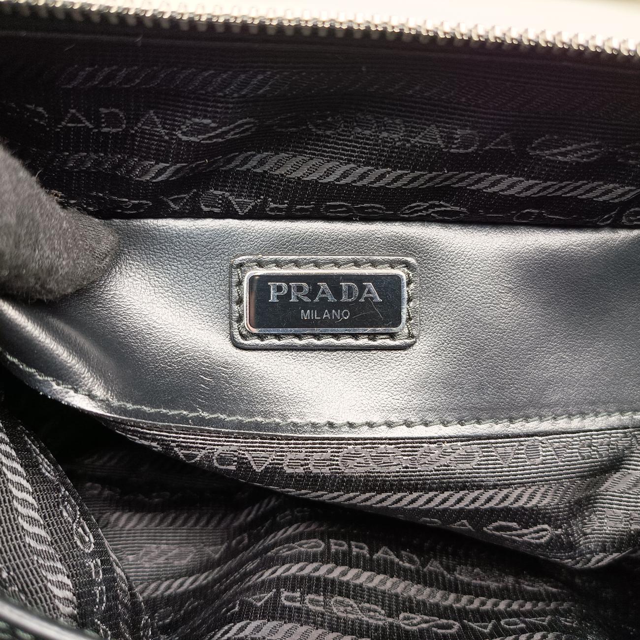 Pre-owned Prada Brique White Leather 2VH069 shoulderbag | stylenewstar
