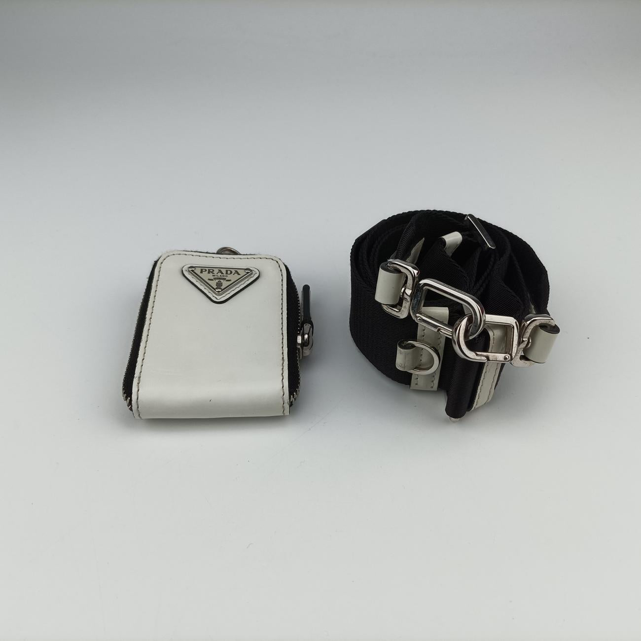 Pre-owned Prada Brique White Leather 2VH069 shoulderbag | stylenewstar