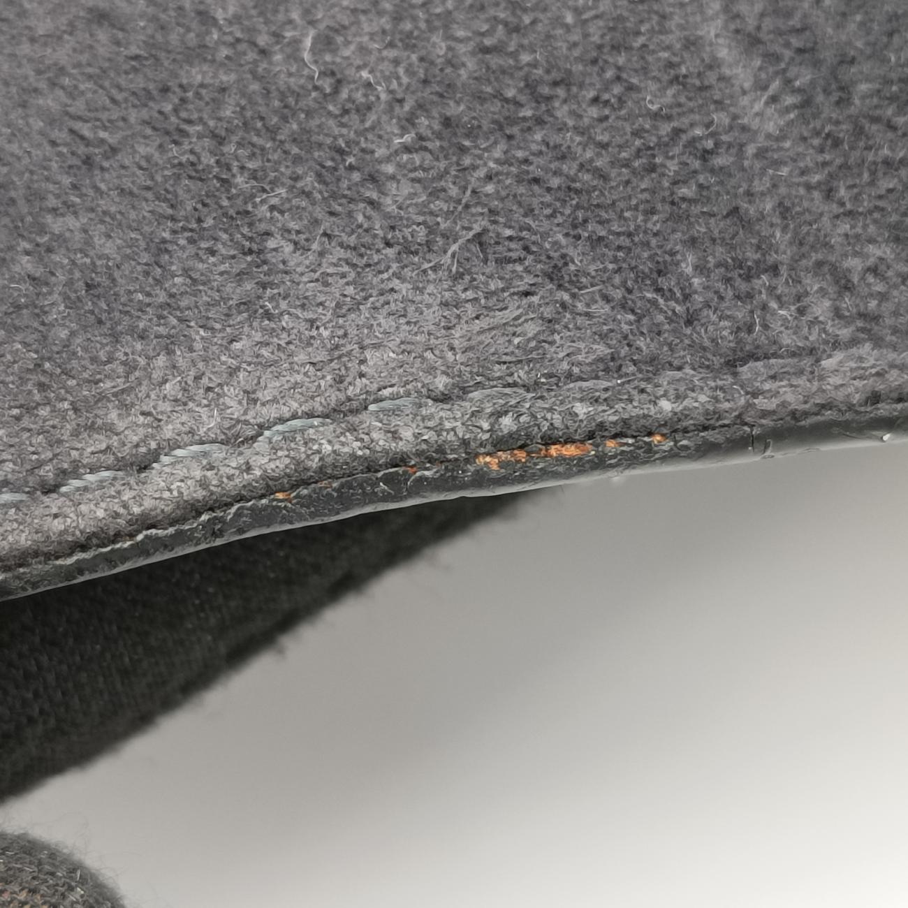 Pre-owned Louis Vuitton Newport Messenger PM black x navy Damier Cobalt N41587 crossbodybag | stylenewstar