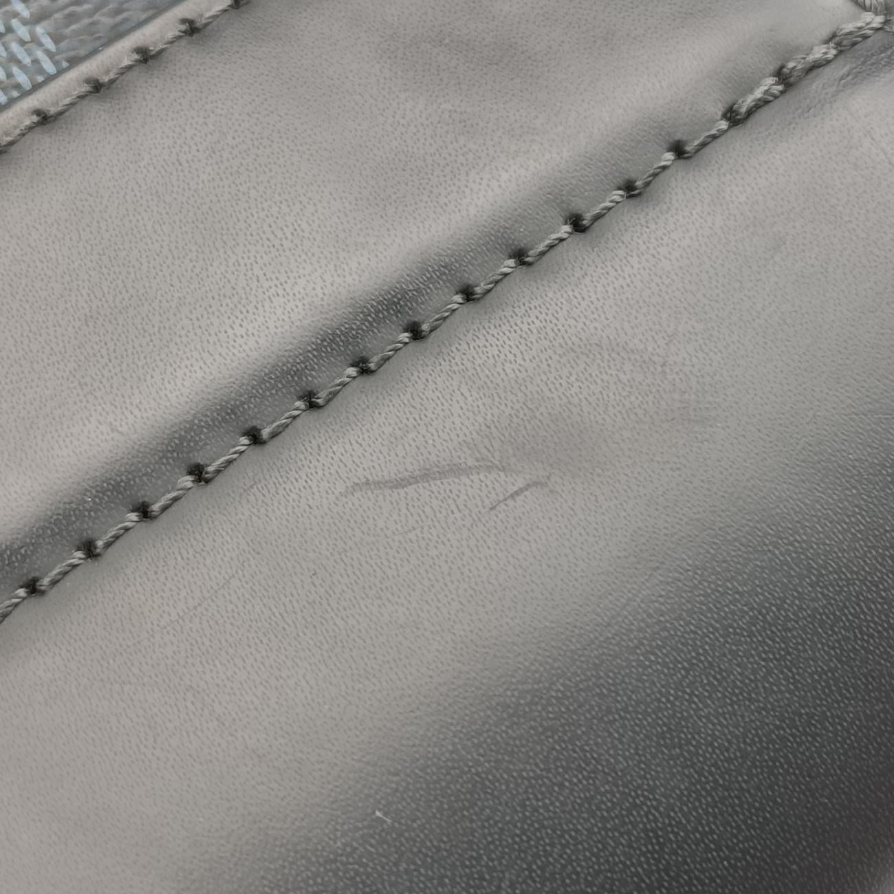 Pre-owned Louis Vuitton Newport Messenger PM black x navy Damier Cobalt N41587 crossbodybag | stylenewstar