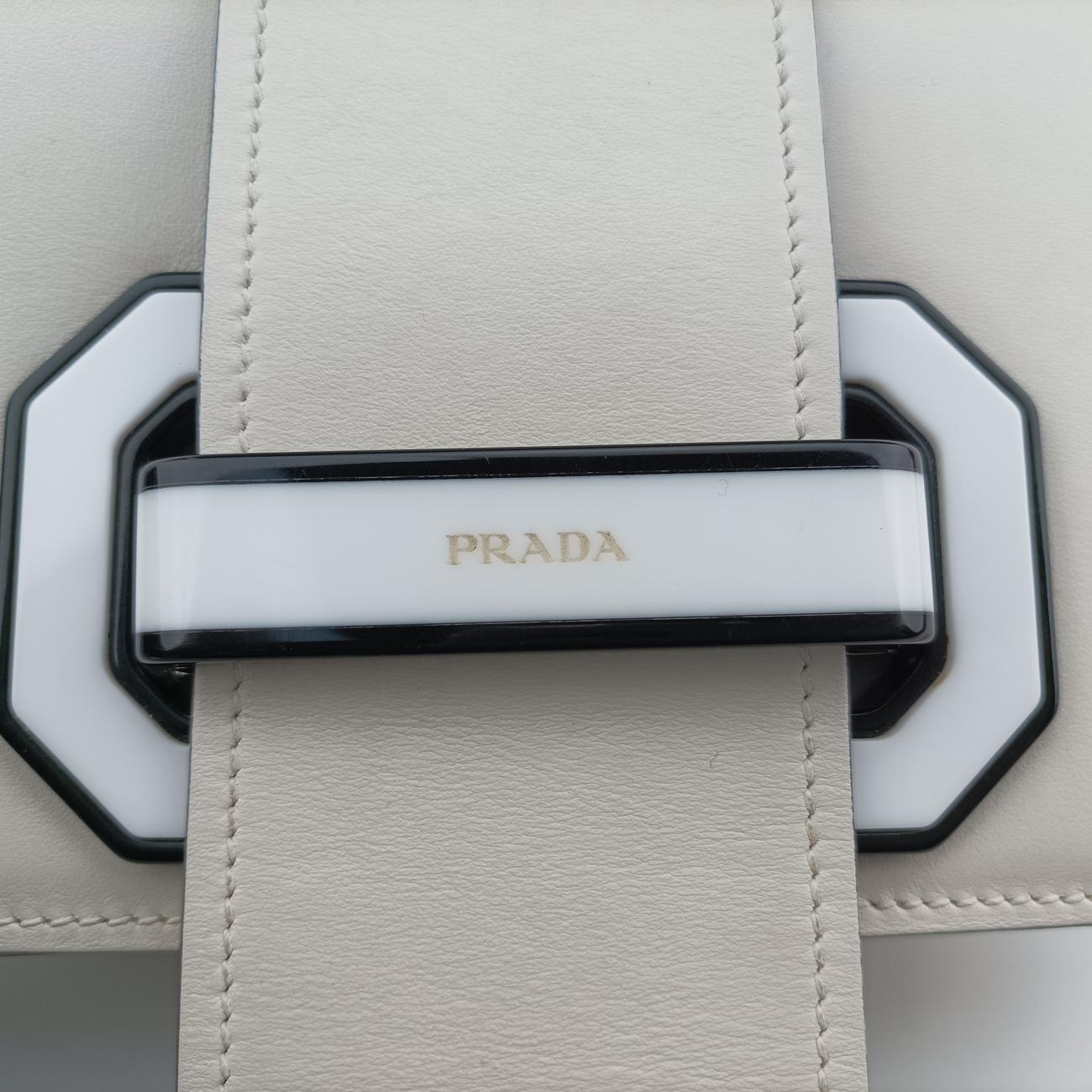 Secondhand Prada Plex ribbon White Leather 1BD067 shoulderbag | stylenewstar