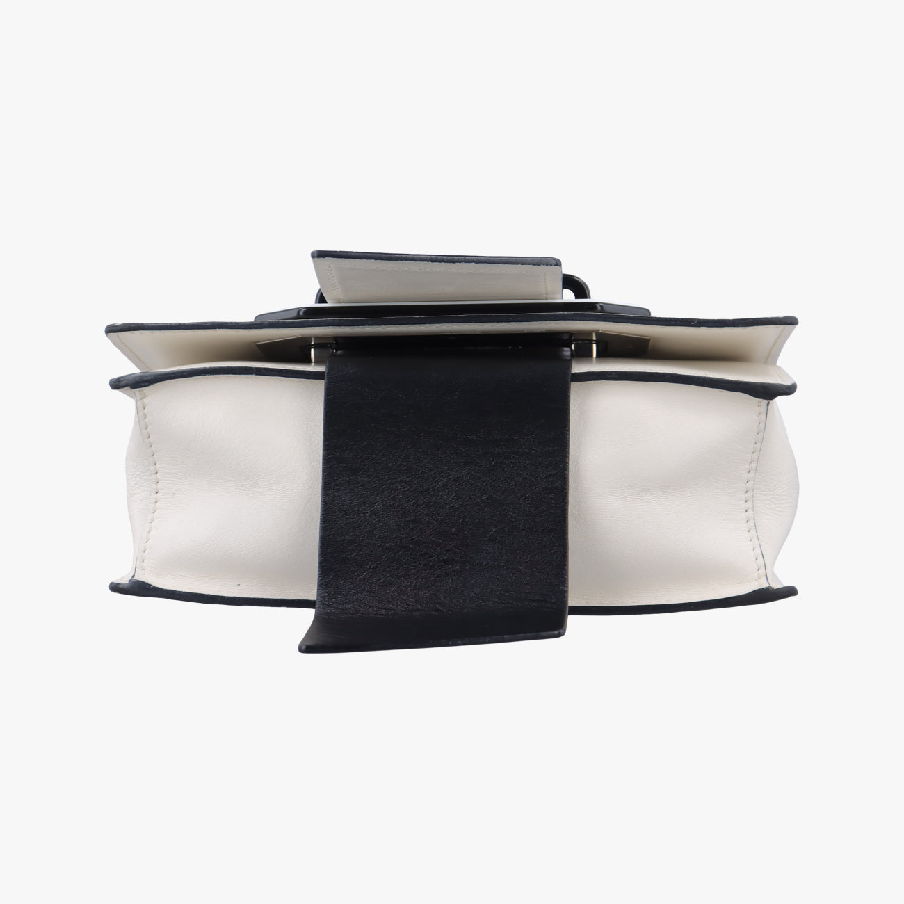 Secondhand Prada Plex ribbon White Leather 1BD067 shoulderbag | stylenewstar