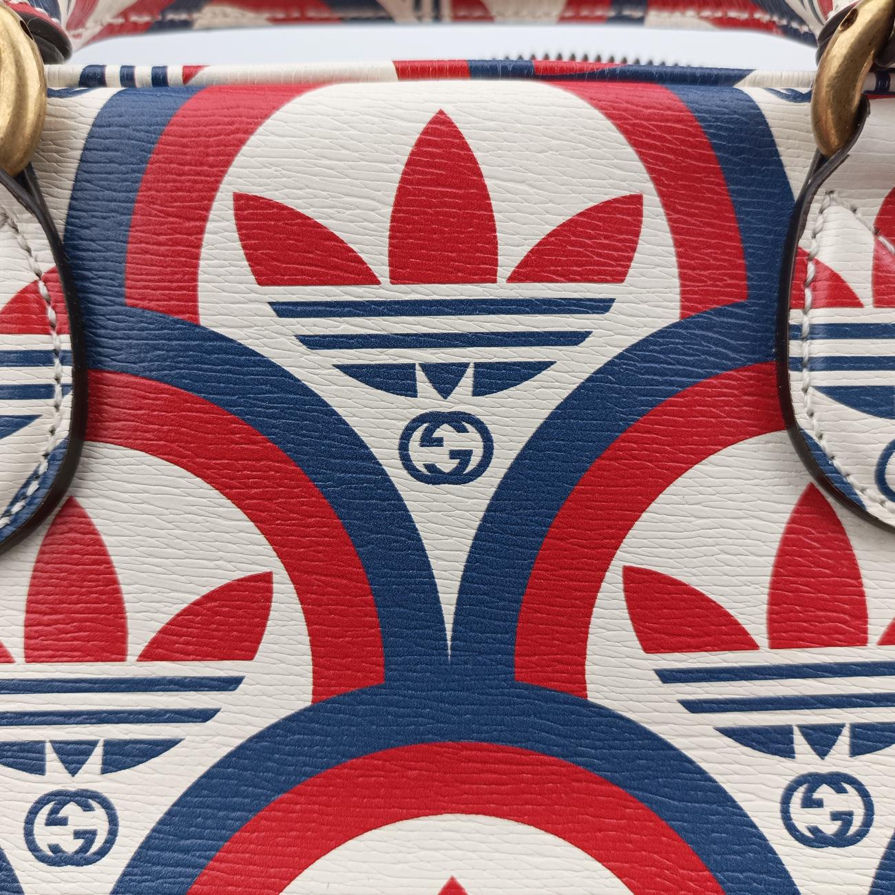 Pre-owned Gucci adidas collaboration mini duffel White x Red x Blue Leather 702397 shoulderbag | stylenewstar