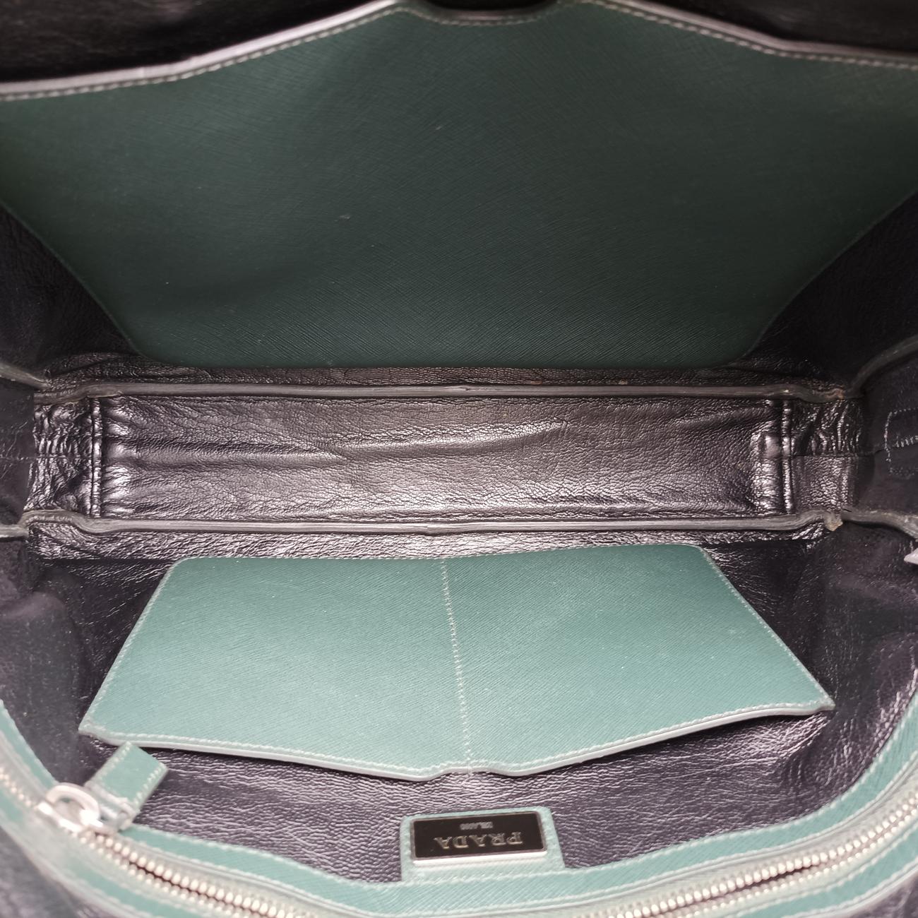 Secondhand Prada Briefcase Business Green SAFFIANO Leather 2VE363 handbag | stylenewstar