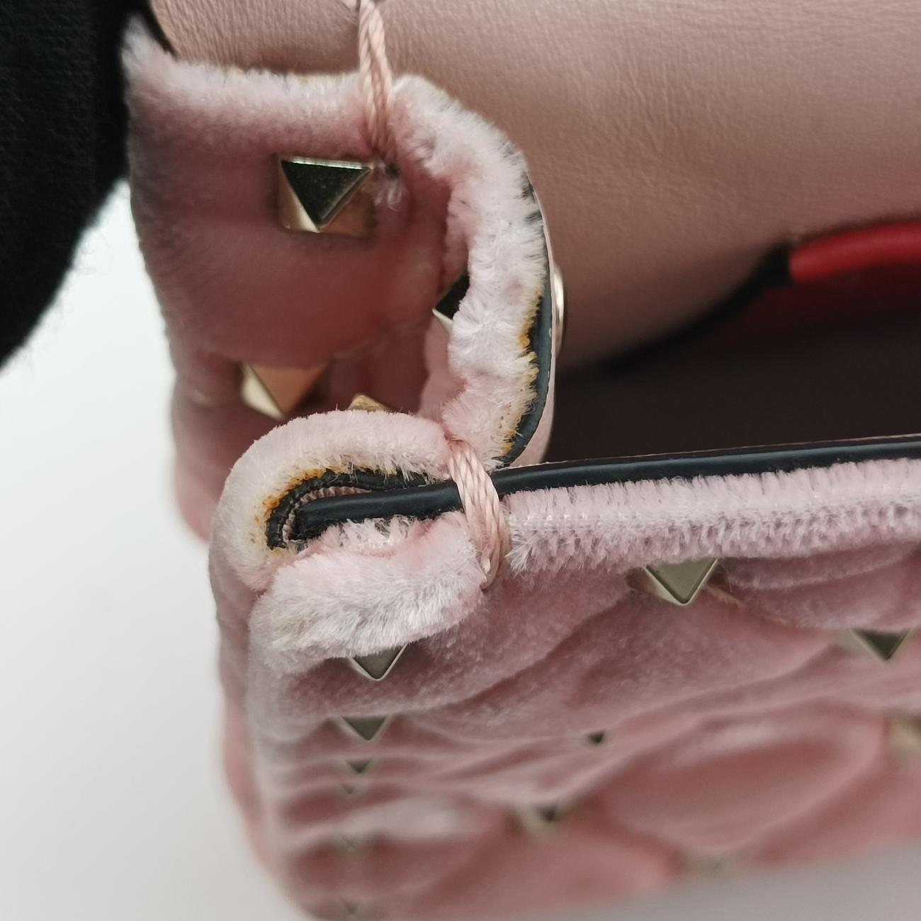 Secondhand Valentino Rockstud spikes Pink velour  shoulderbag | stylenewstar