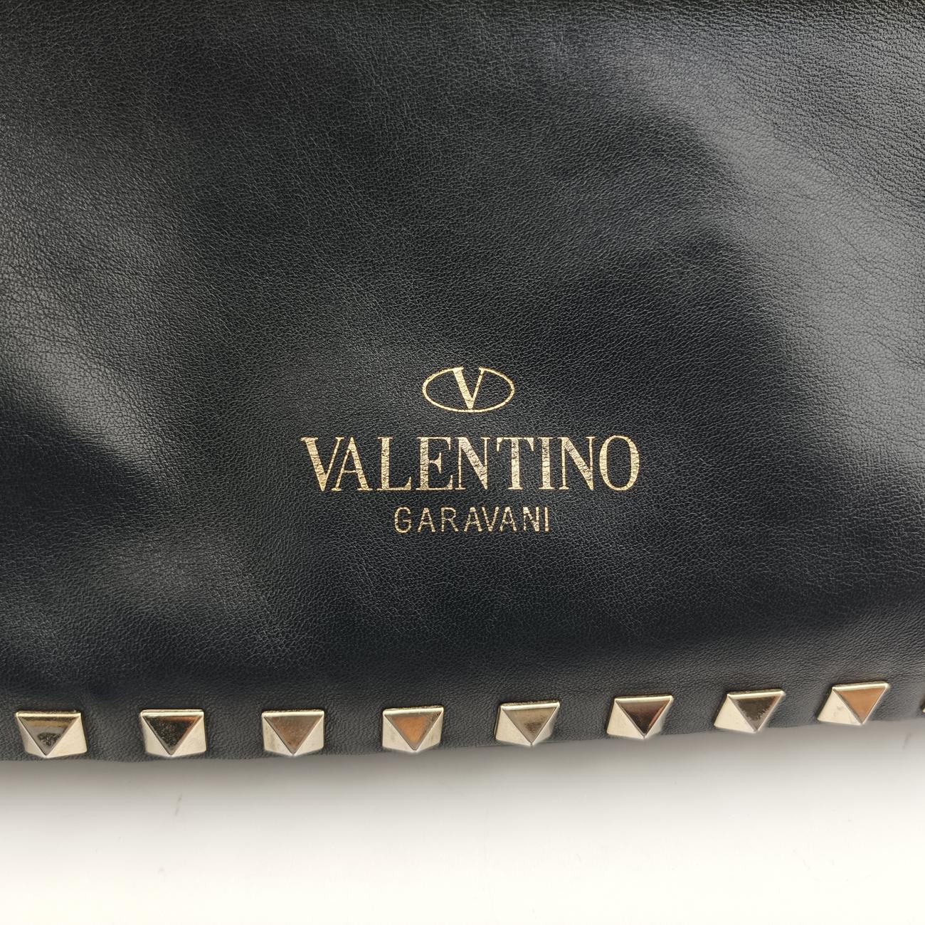 Pre-owned Valentino Rockstud Black Leather  shoulderbag | stylenewstar