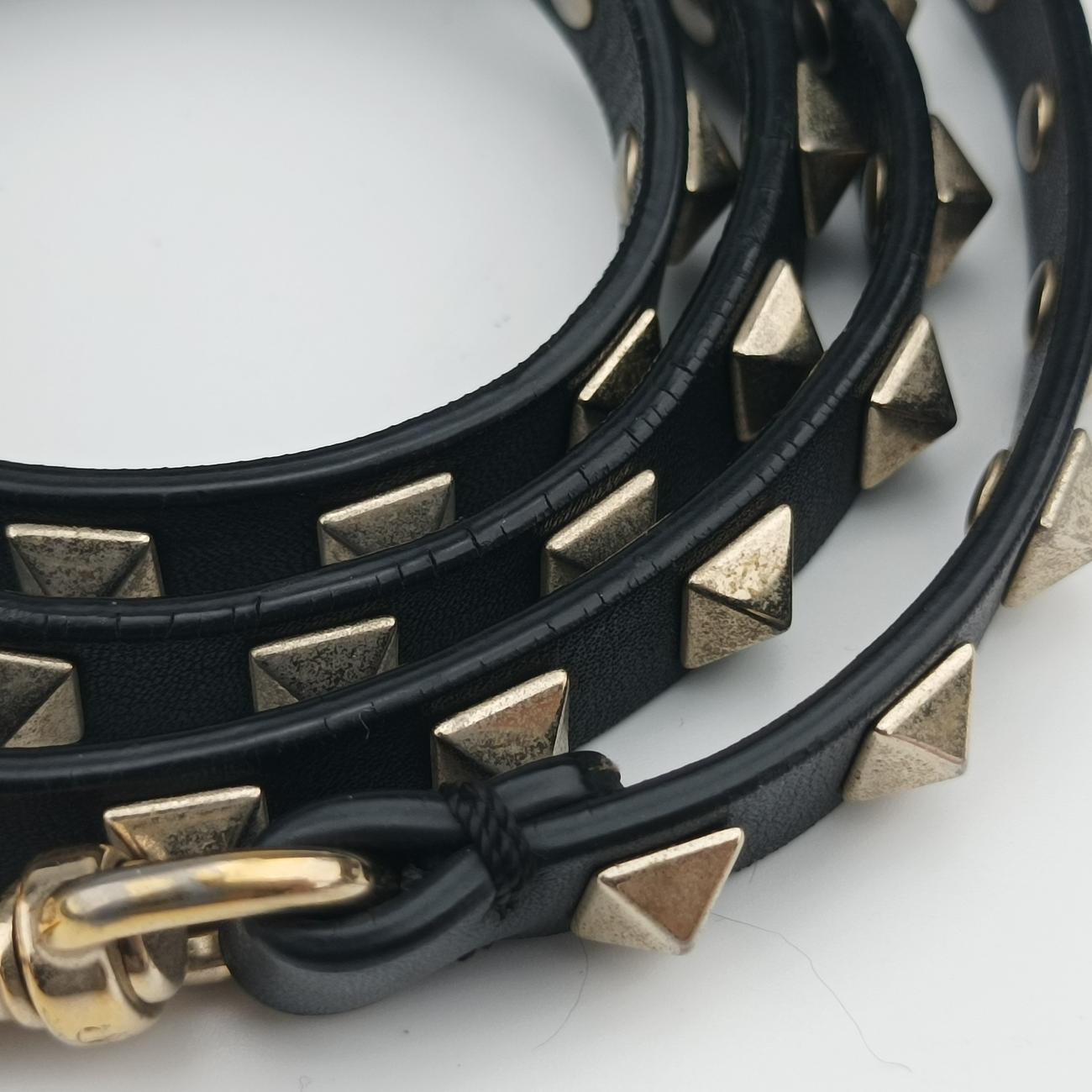 Pre-owned Valentino Rockstud Black Leather  shoulderbag | stylenewstar