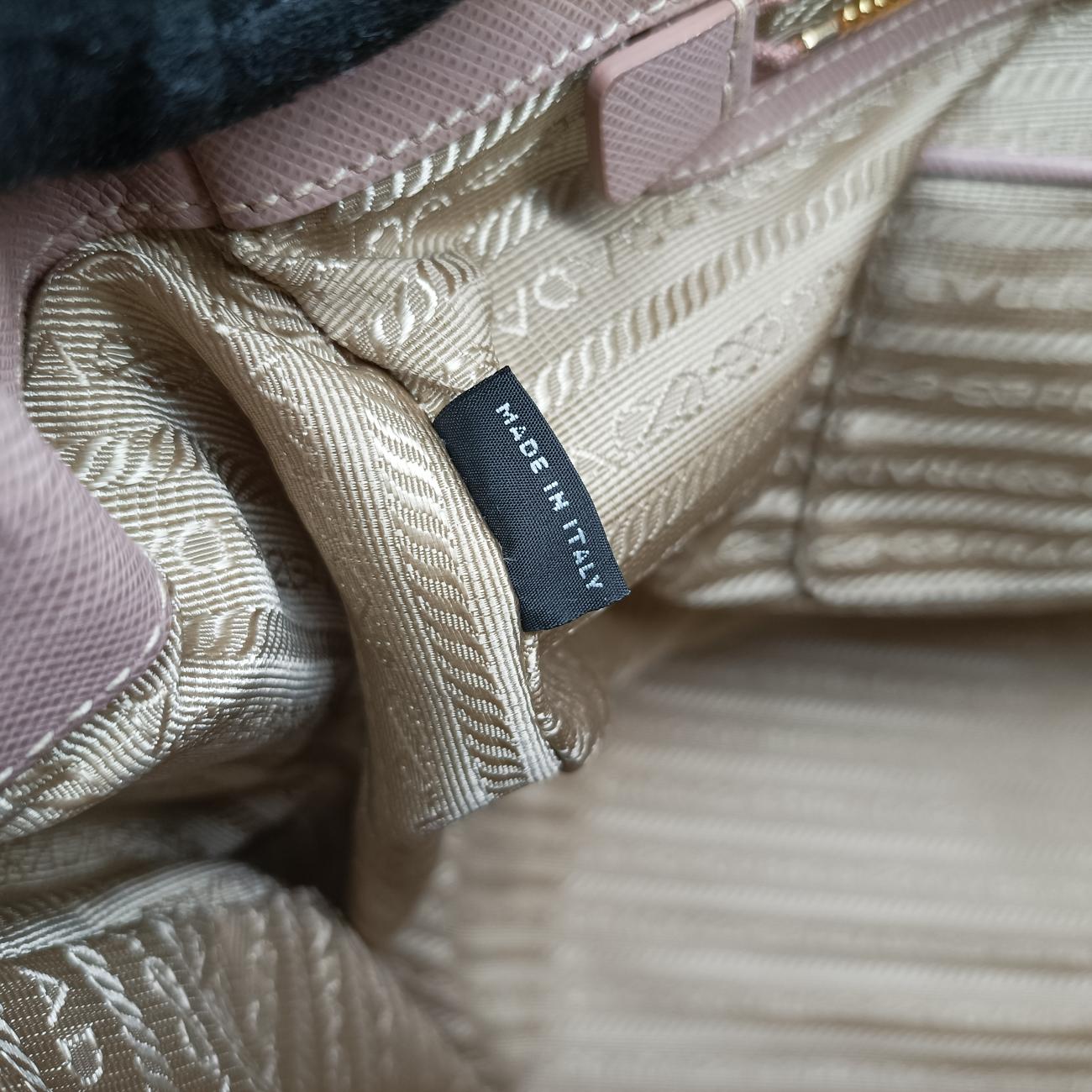 Pre-owned Prada Galleria Pink SAFFIANO Leather BN2274 handbag | stylenewstar