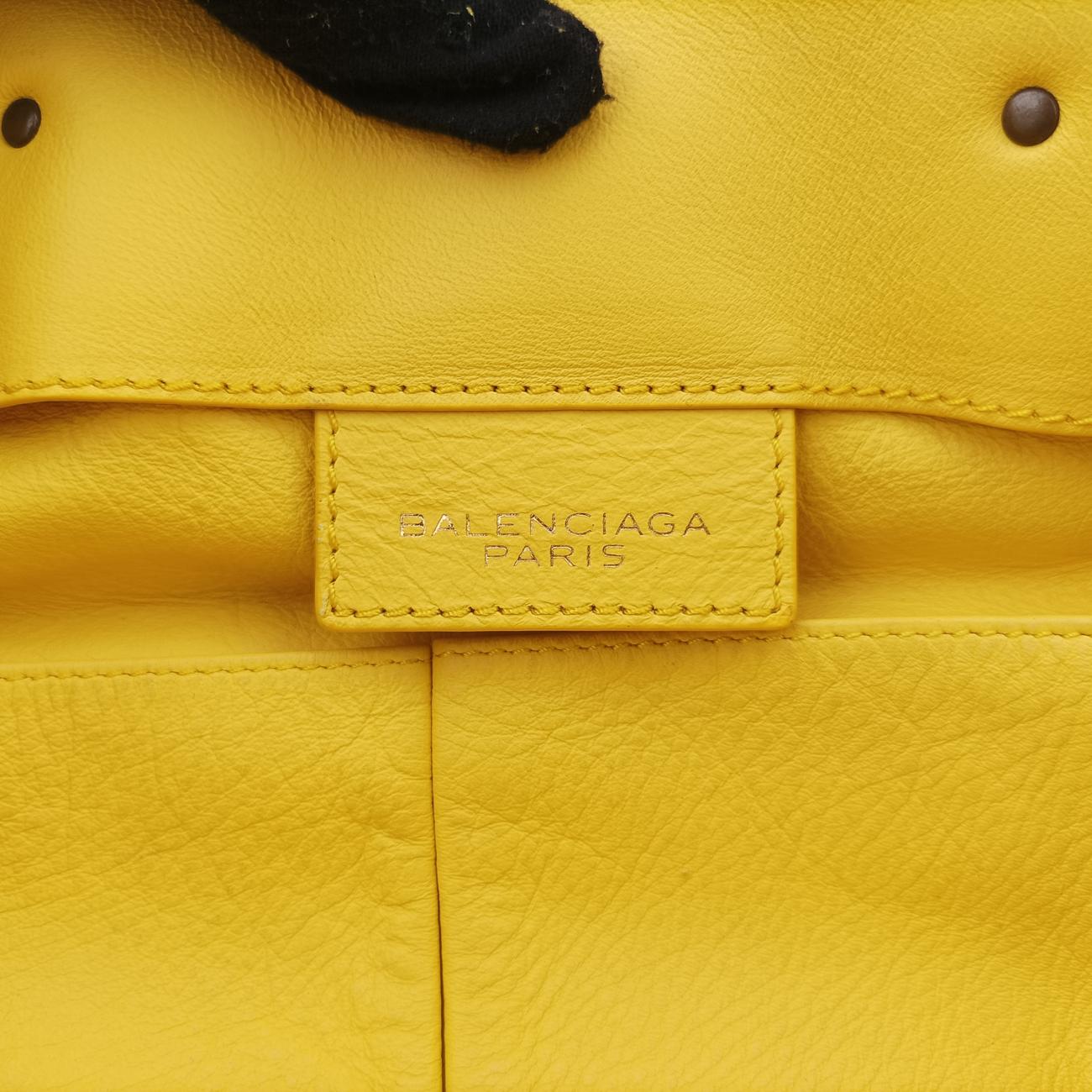 Secondhand Balenciaga Papier Yellow Leather  handbag | stylenewstar