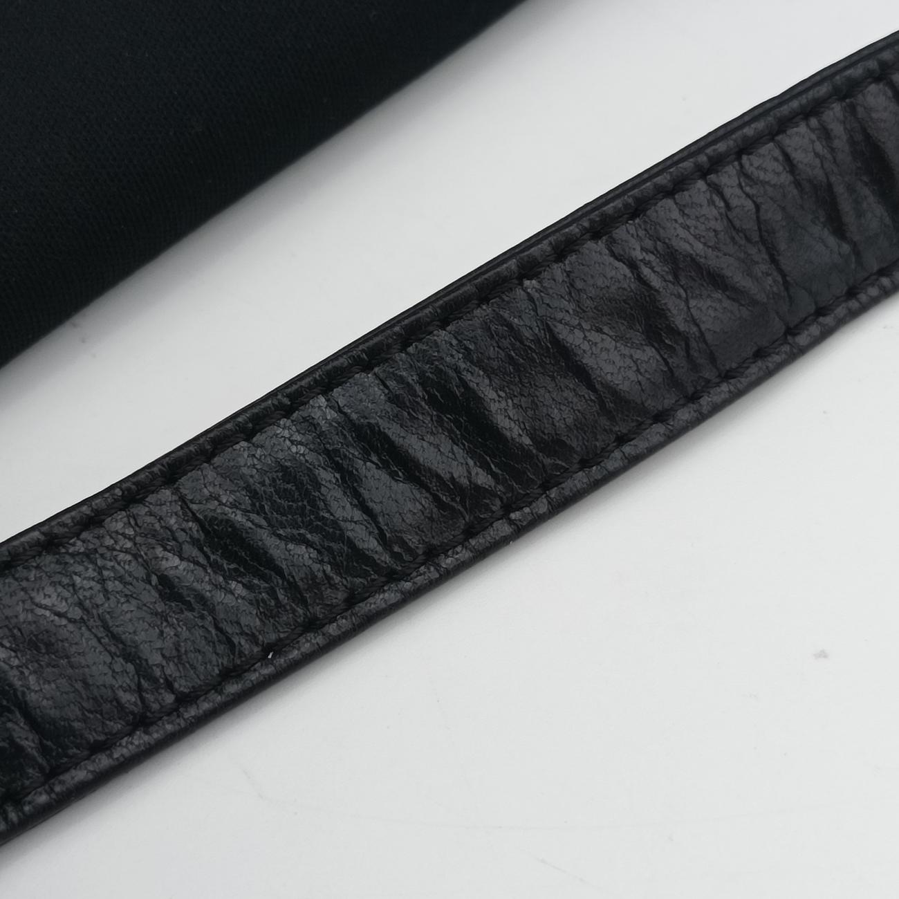 Pre-owned Fendi Baguette Black silk 26424 shoulderbag | stylenewstar