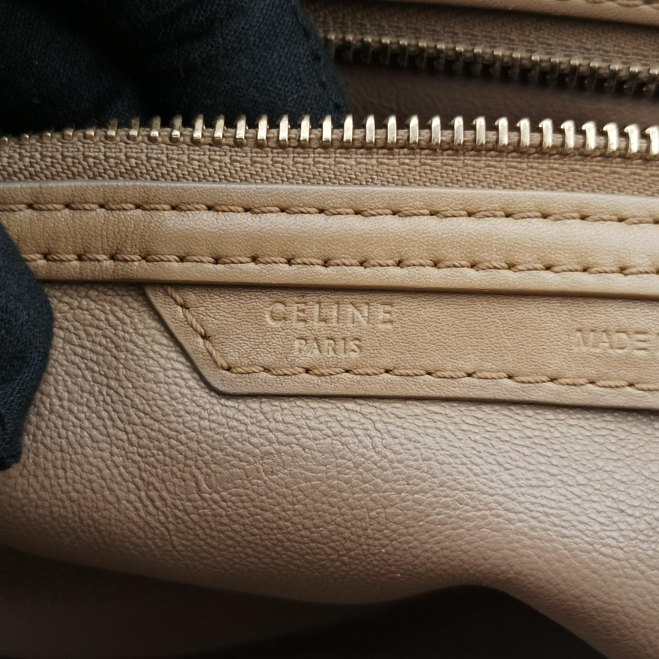 Pre-owned Celine luggage mini shopper Beige Leather  handbag | stylenewstar