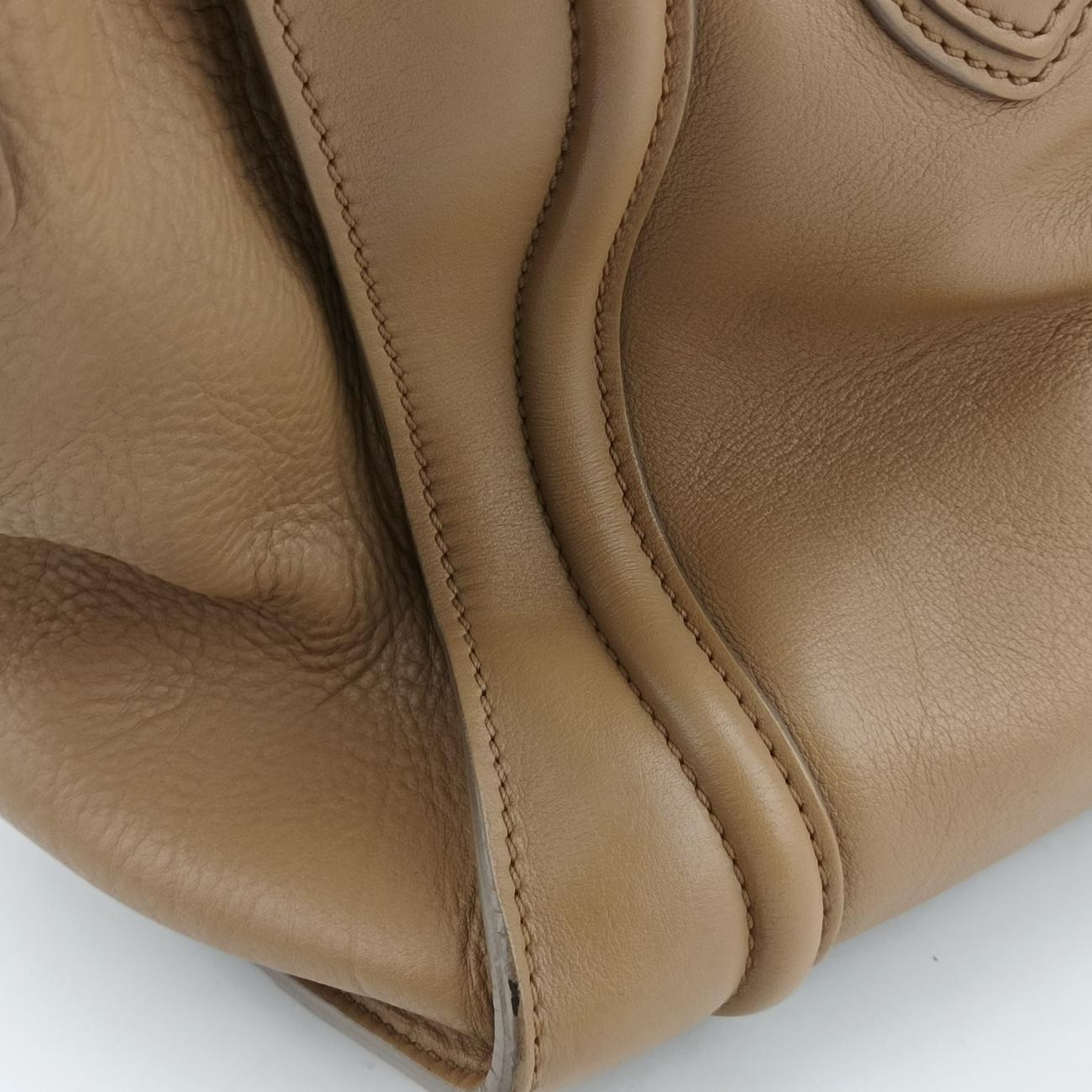 Pre-owned Celine luggage mini shopper Beige Leather  handbag | stylenewstar