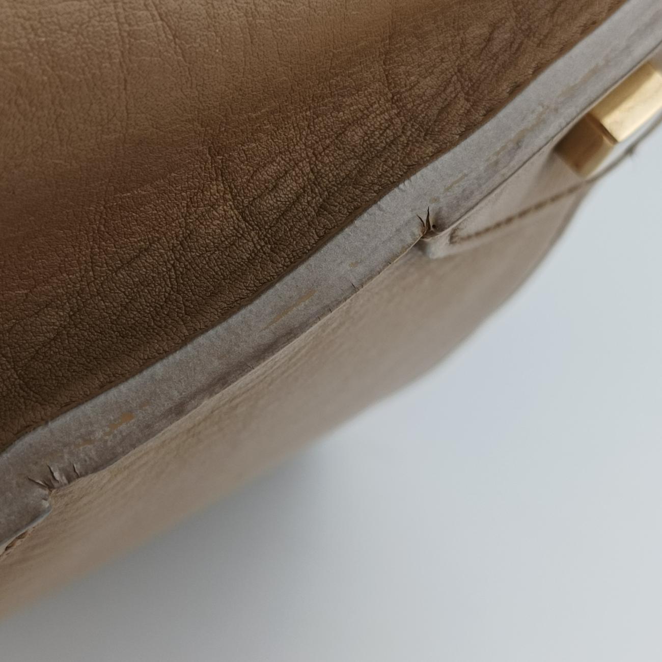 Pre-owned Celine luggage mini shopper Beige Leather  handbag | stylenewstar