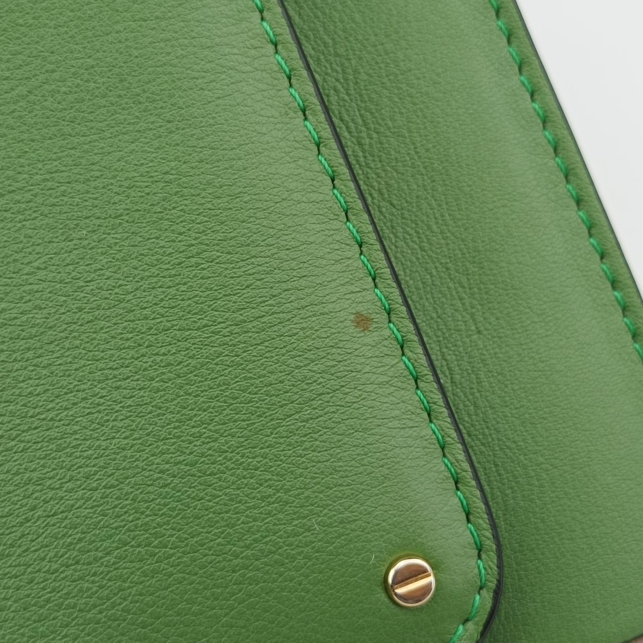 Pre-owned Valentino Rivet colorblock Green×grey Leather  shoulderbag | stylenewstar