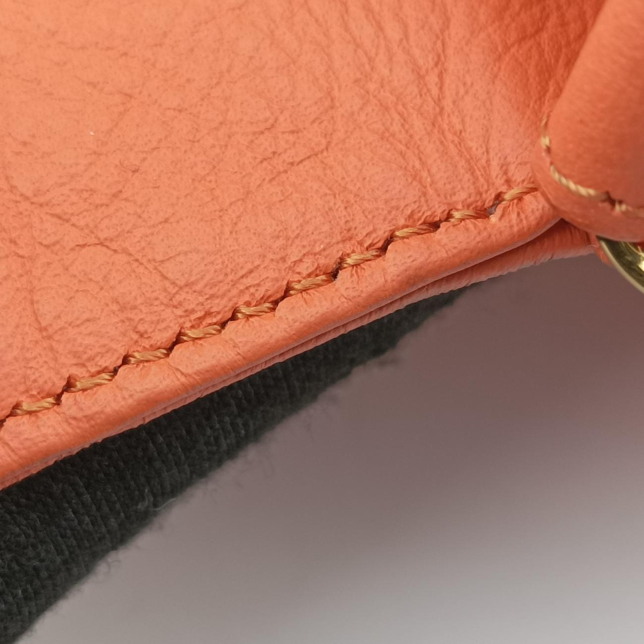 Vintage Fendi Fendista Pochette Orange Leather 8M0276 shoulderbag | stylenewstar