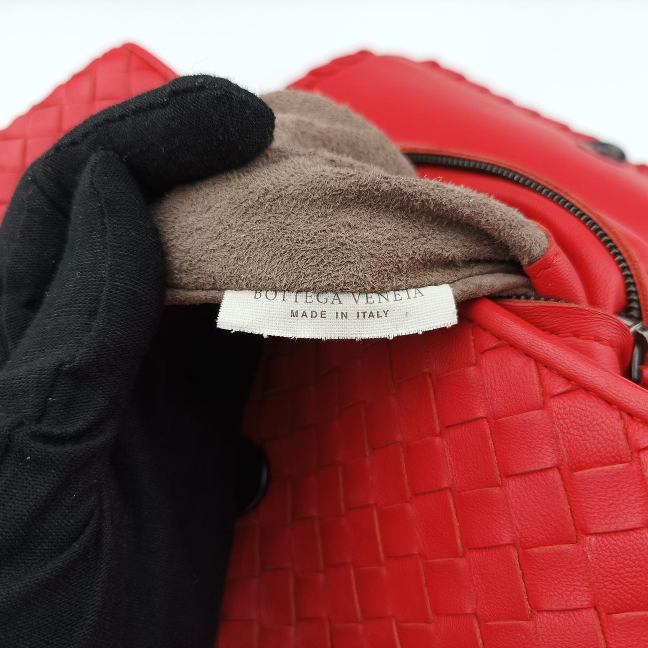 Pre-owned Bottega Veneta Intrecciato Olimpia Red lambskin  shoulderbag | stylenewstar