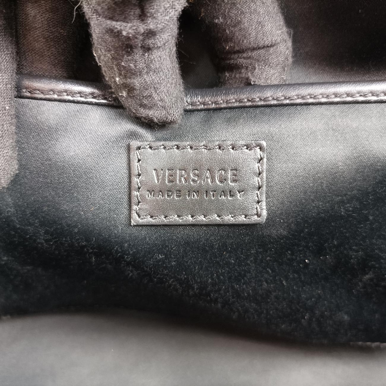 Pre-owned VERSACE Medusa Medallion Black Leather  handbag | stylenewstar