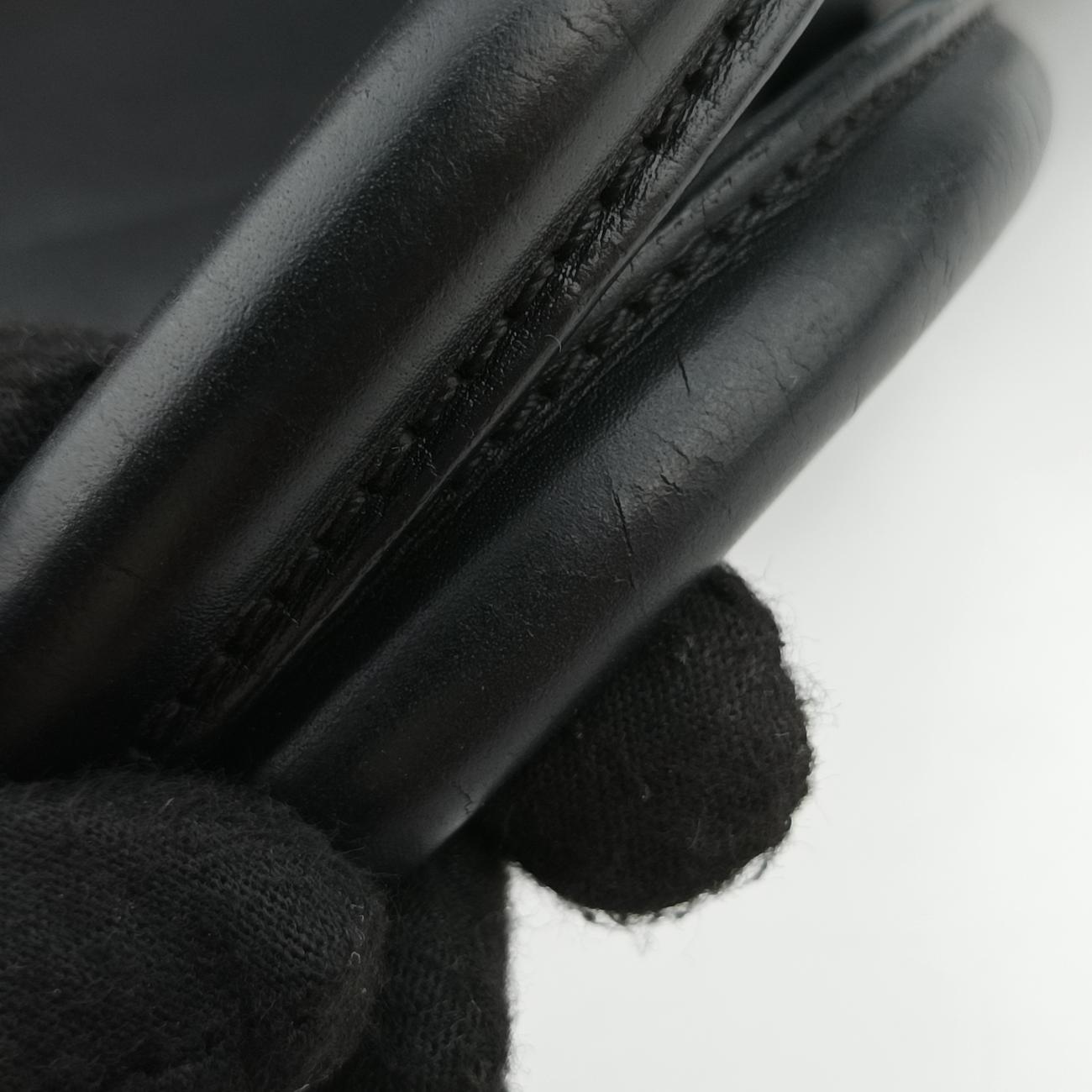 Pre-owned VERSACE Medusa Medallion Black Leather  handbag | stylenewstar