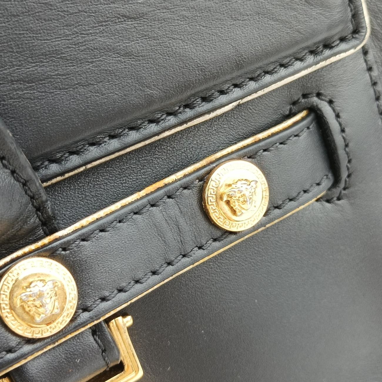 Pre-owned VERSACE Medusa Medallion Black Leather  handbag | stylenewstar