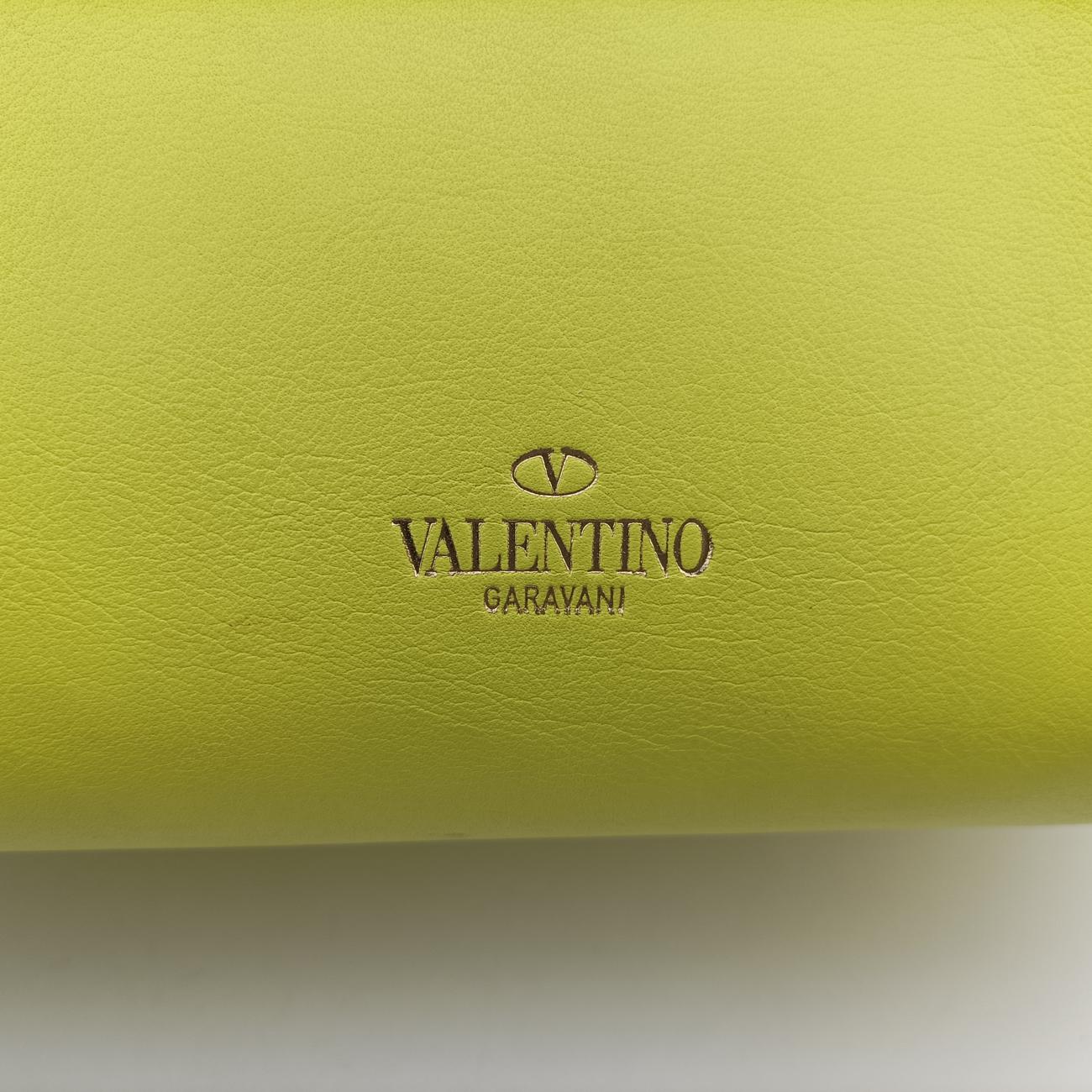 Vintage Valentino Rockstud Yellow Leather  shoulderbag | stylenewstar