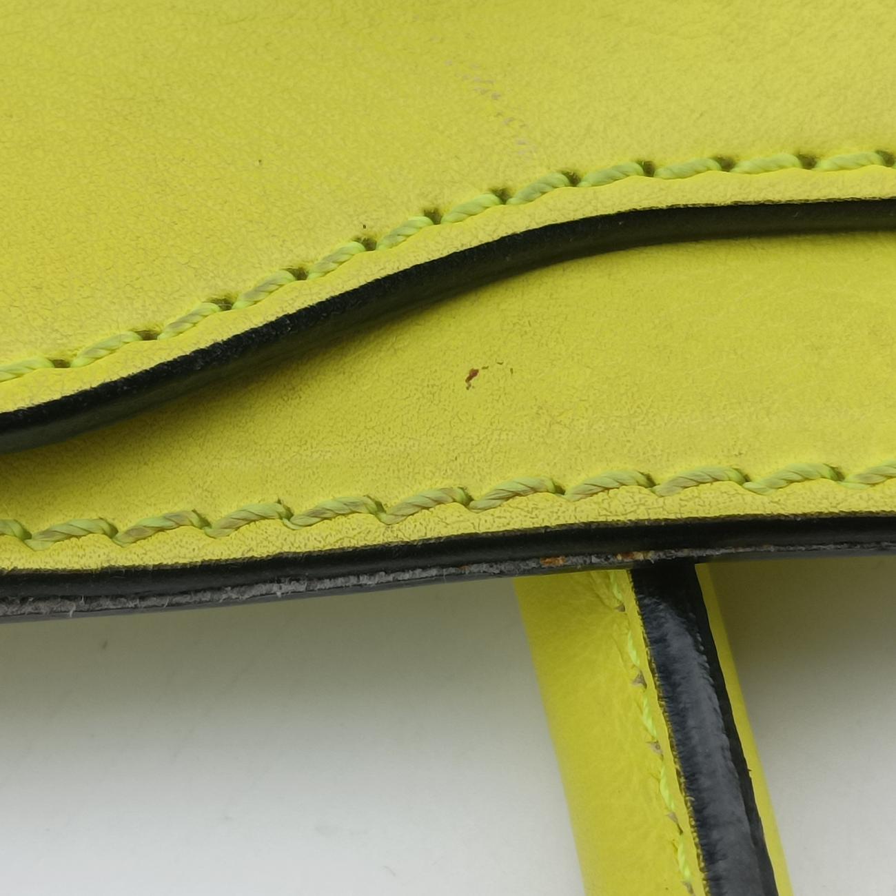 Vintage Valentino Rockstud Yellow Leather  shoulderbag | stylenewstar