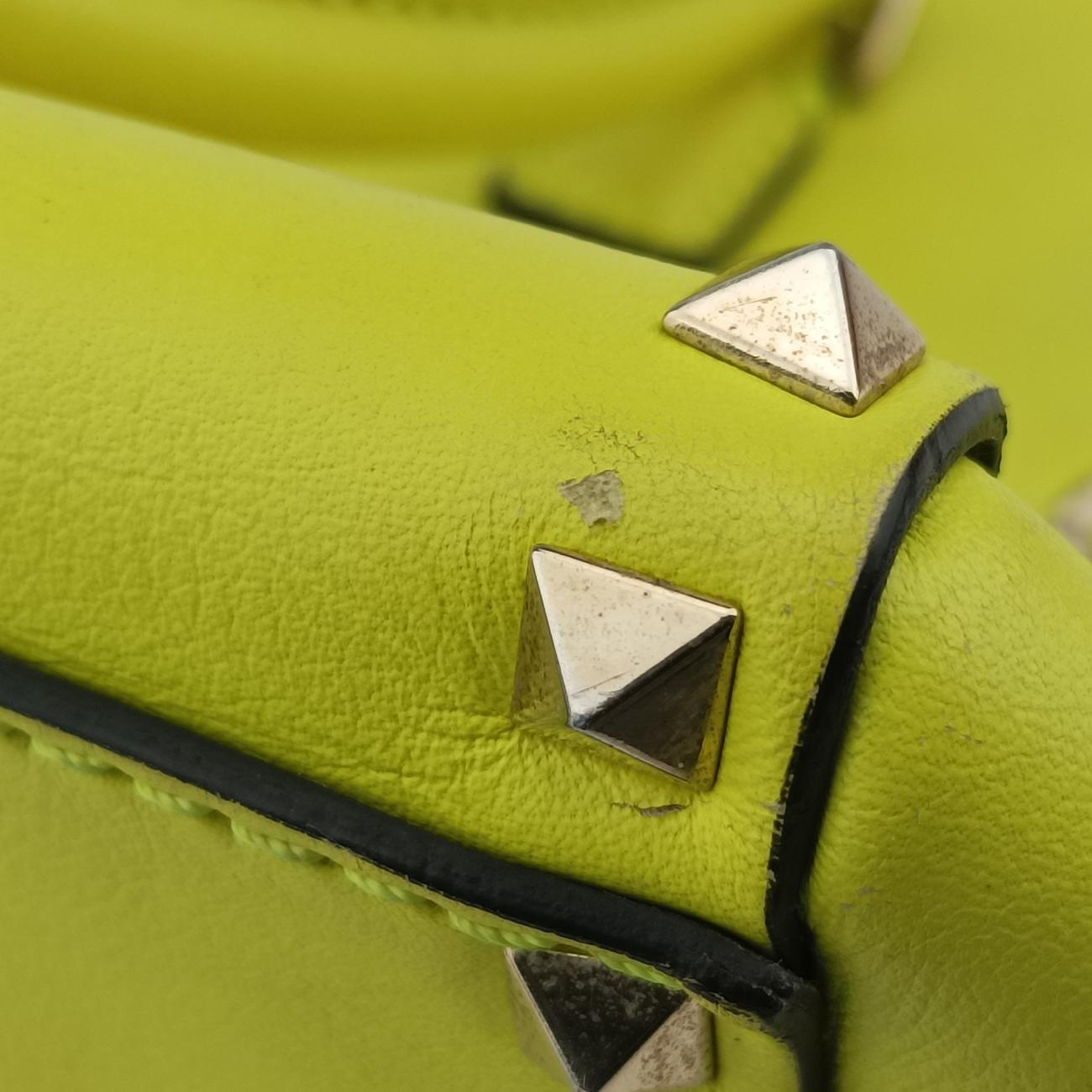 Vintage Valentino Rockstud Yellow Leather  shoulderbag | stylenewstar