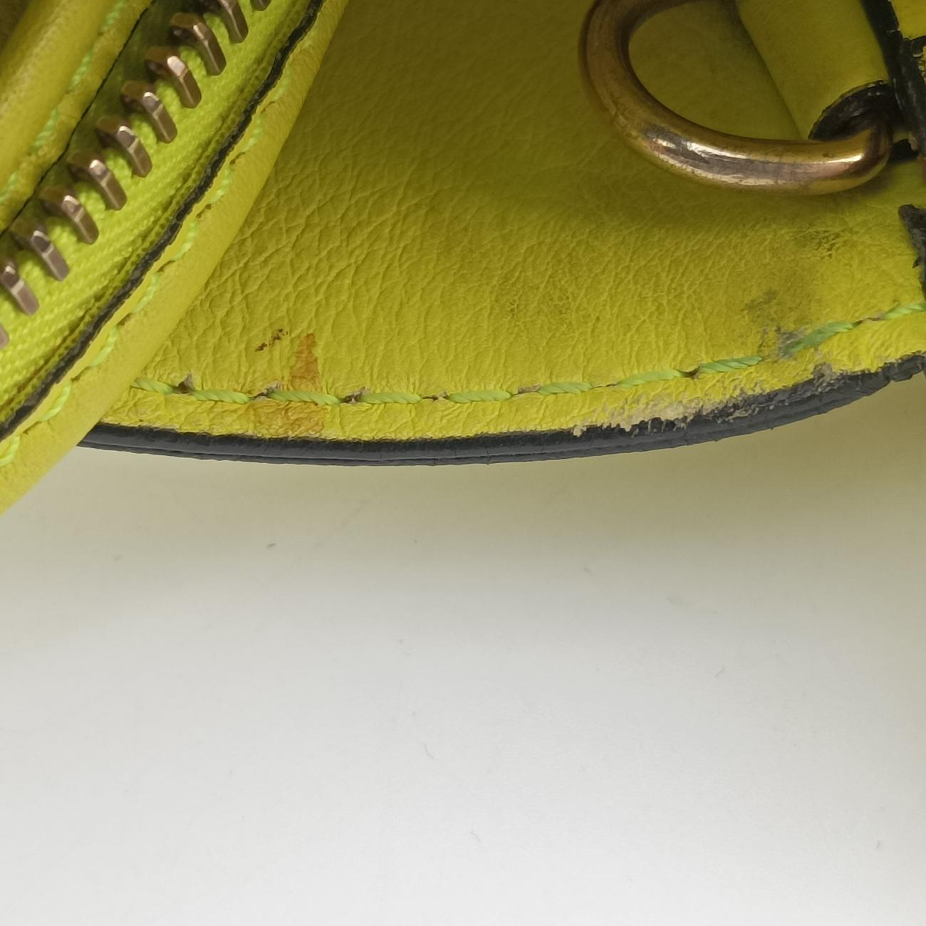 Vintage Valentino Rockstud Yellow Leather  shoulderbag | stylenewstar