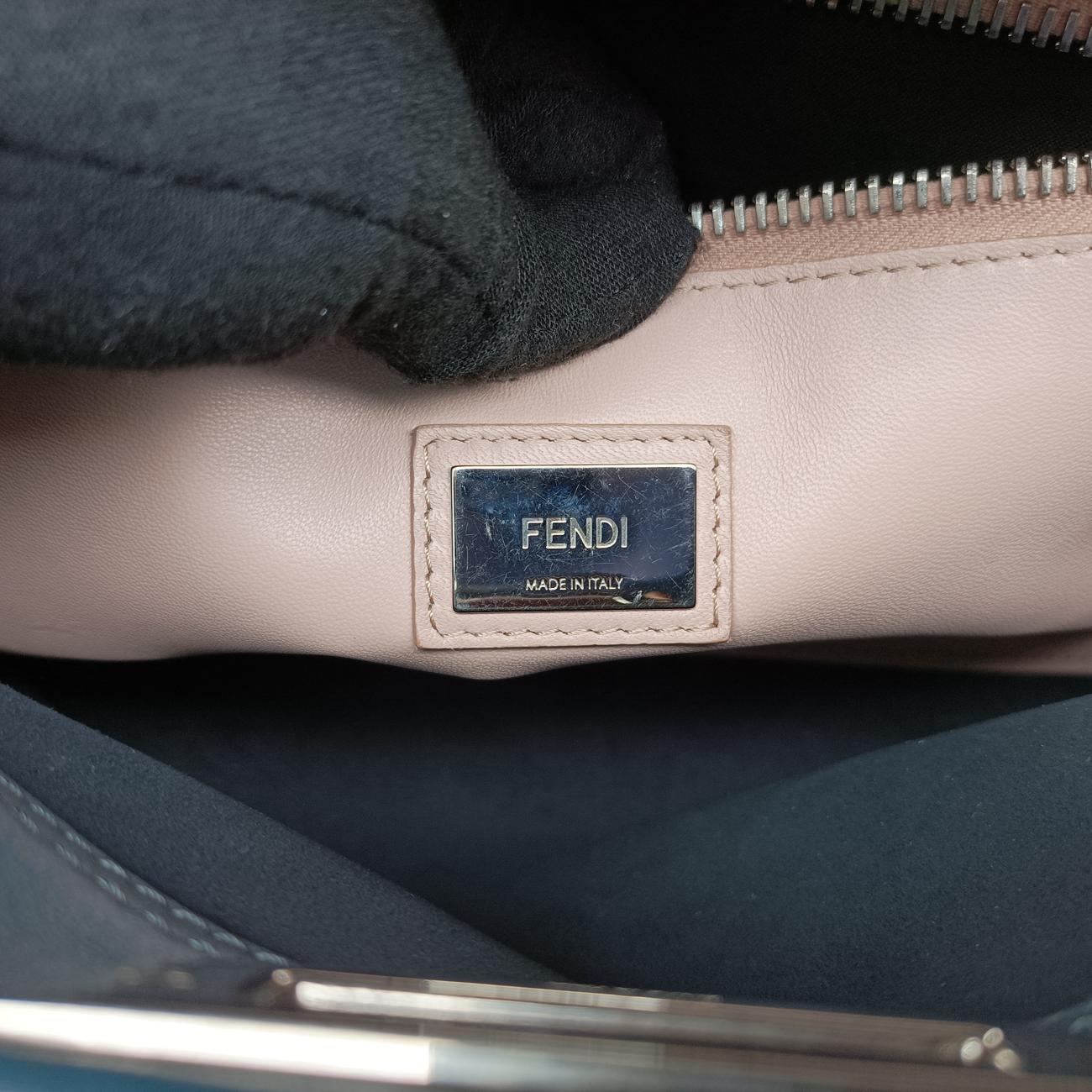 Pre-owned Fendi Peekaboo Blue×Red Leather 8BN290 shoulderbag | stylenewstar