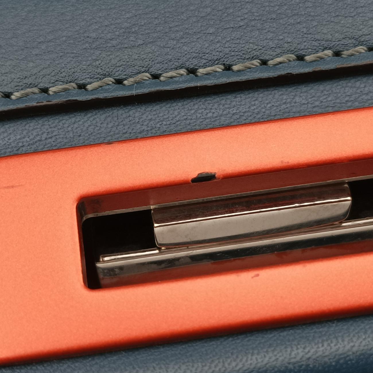 Pre-owned Fendi Peekaboo Blue×Red Leather 8BN290 shoulderbag | stylenewstar